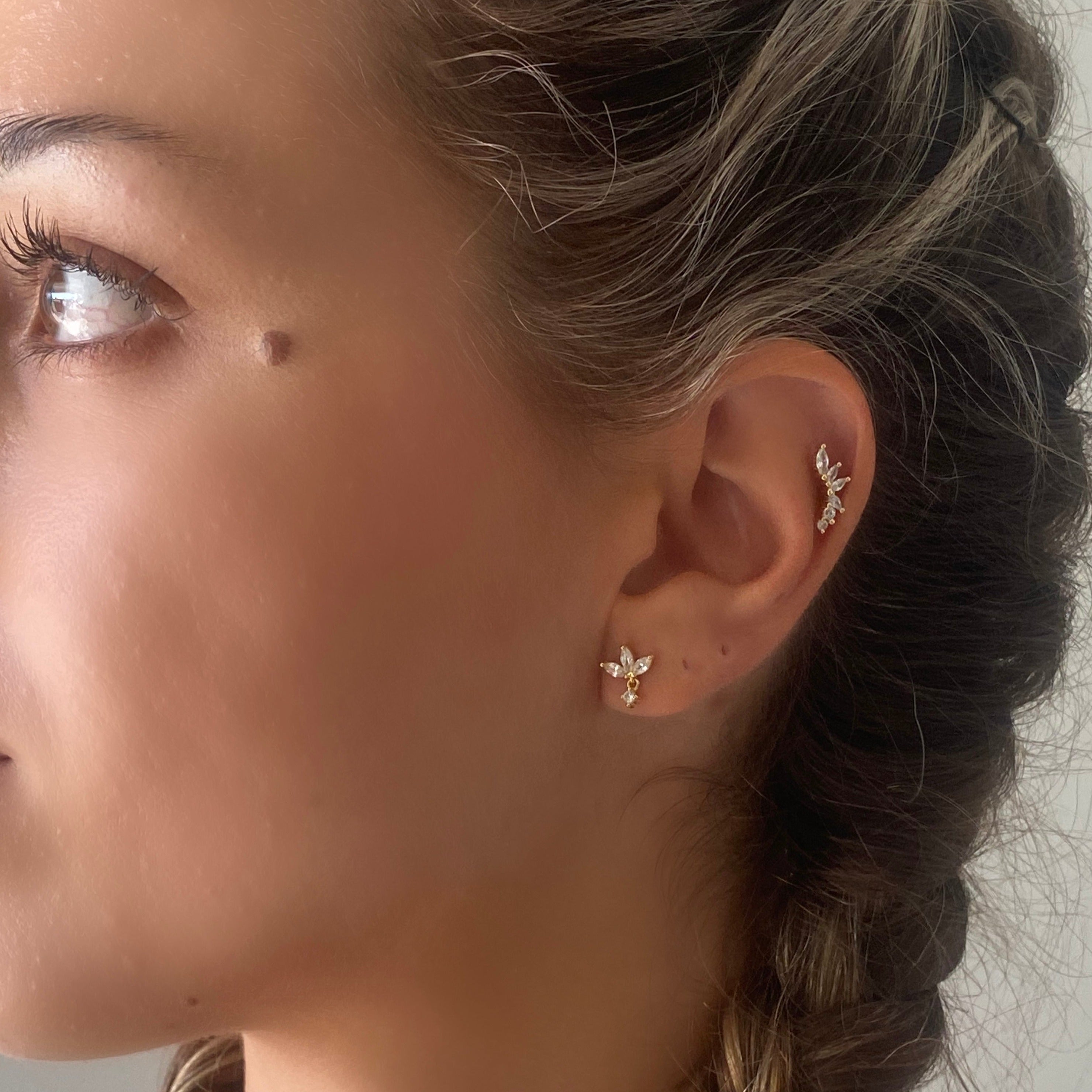 Ball Screw back Helix Angel Stud Earring GOLD- 1 piece