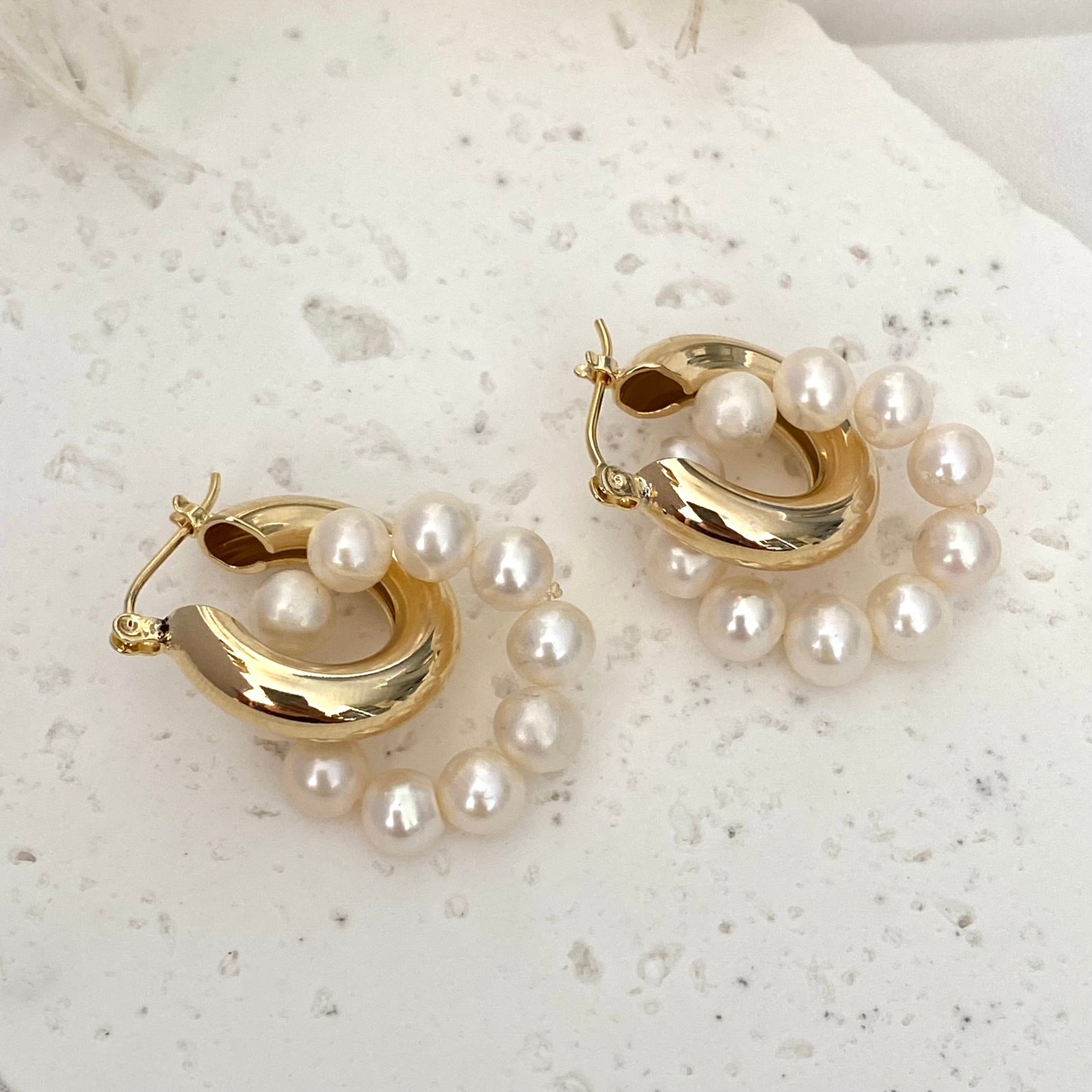 Chunky Gold Hoop with Pearl hoop