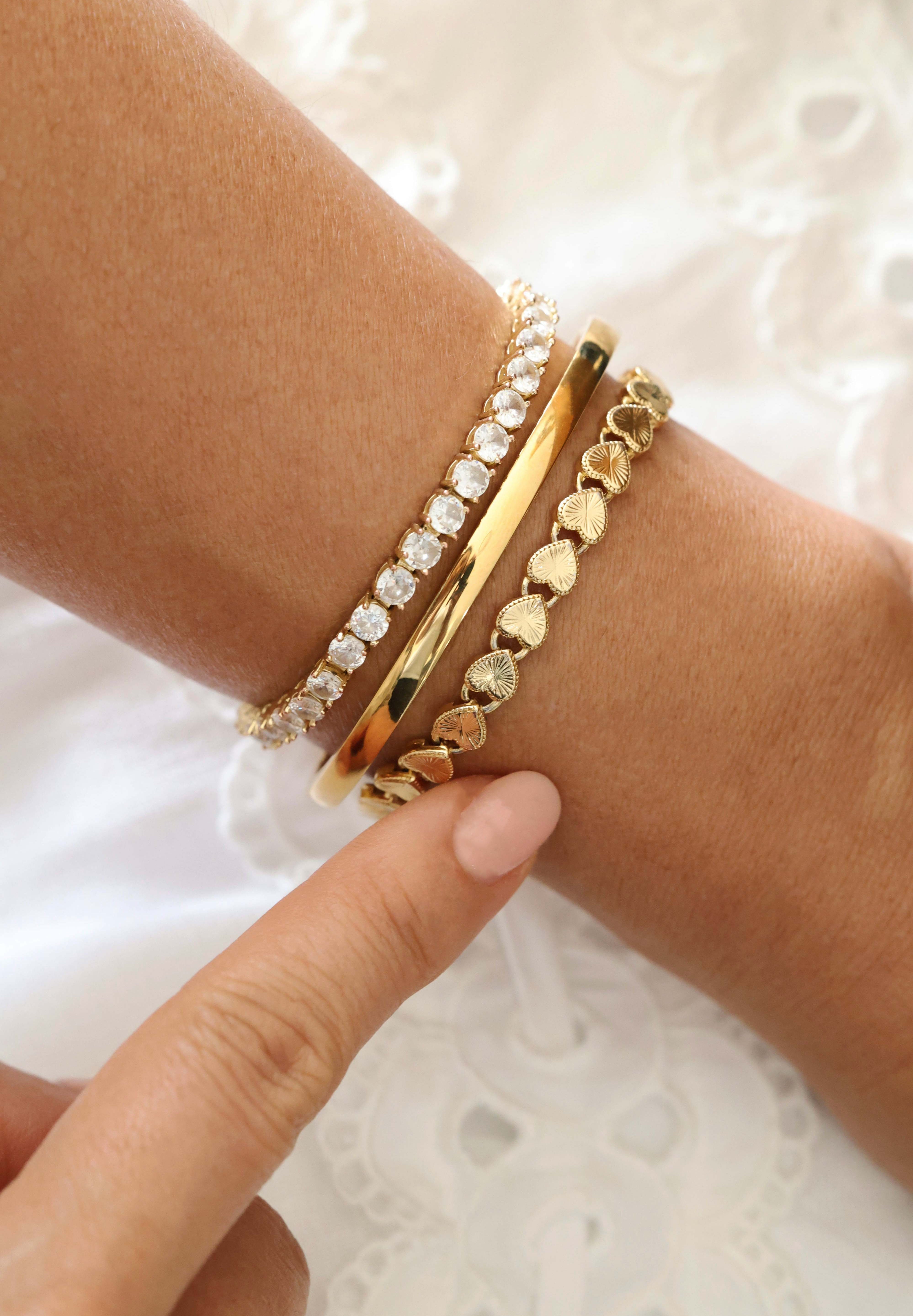 Sarang Love Heart Bracelet