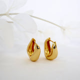 Willow Twist Gold Hoop A. Medium