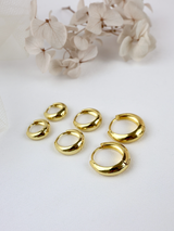 Lucy Teardrop Hoop Earrings 12mm, 14mm, 17mm - Gold