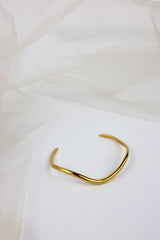 Selene Wave Bangle Stainless Steel Gold
