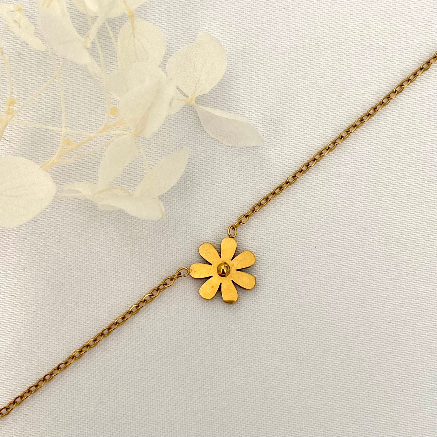Daisy Gold Necklace - Stainless Steel