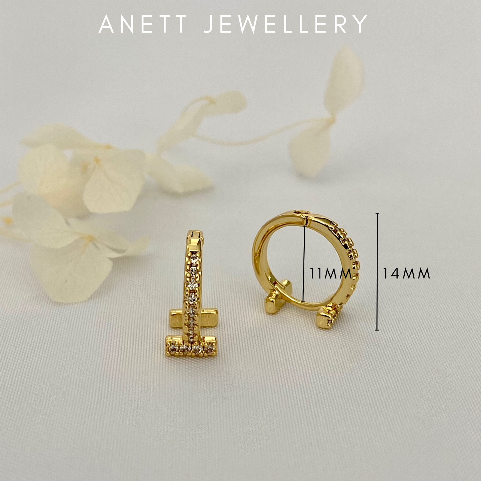 T Cubic Huggie Hoops Gold