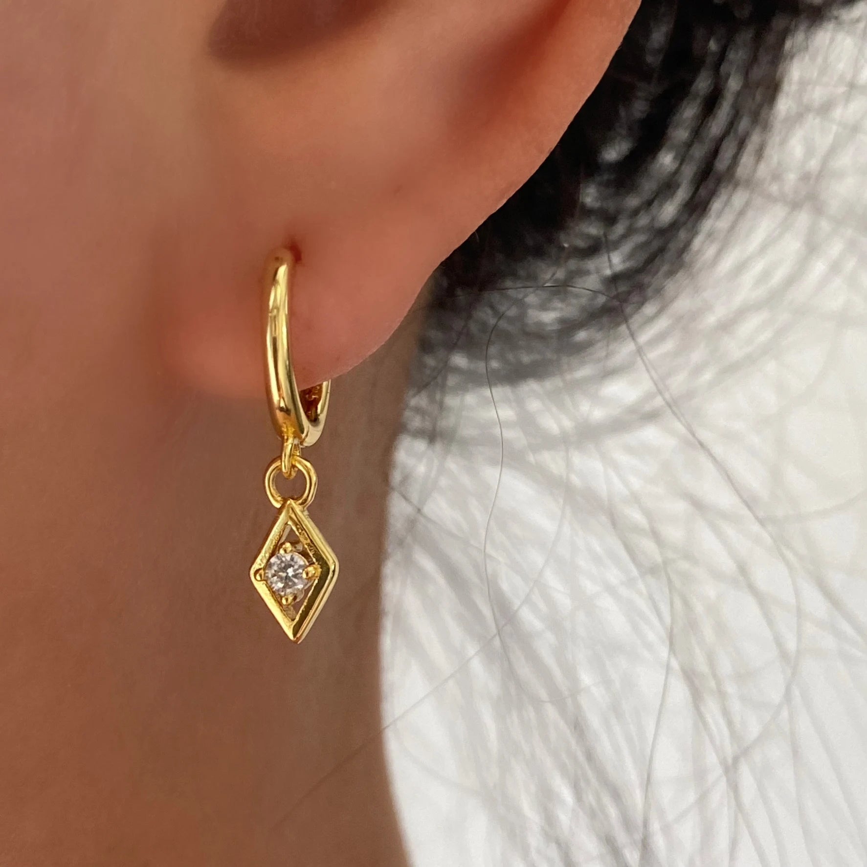 Diamond Rhombus Gold Dangle Earrings