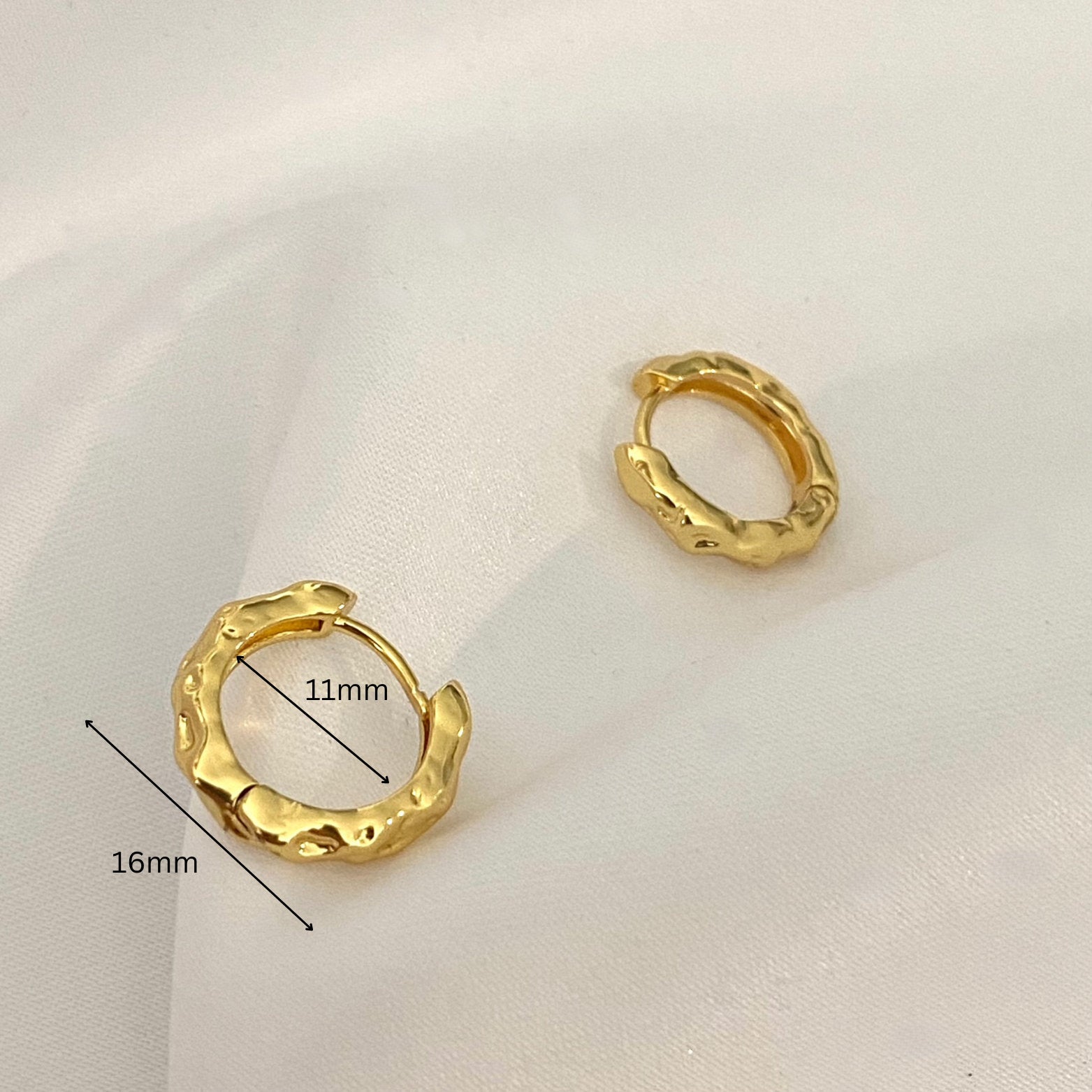 Hammered basic Hoop Earrings
