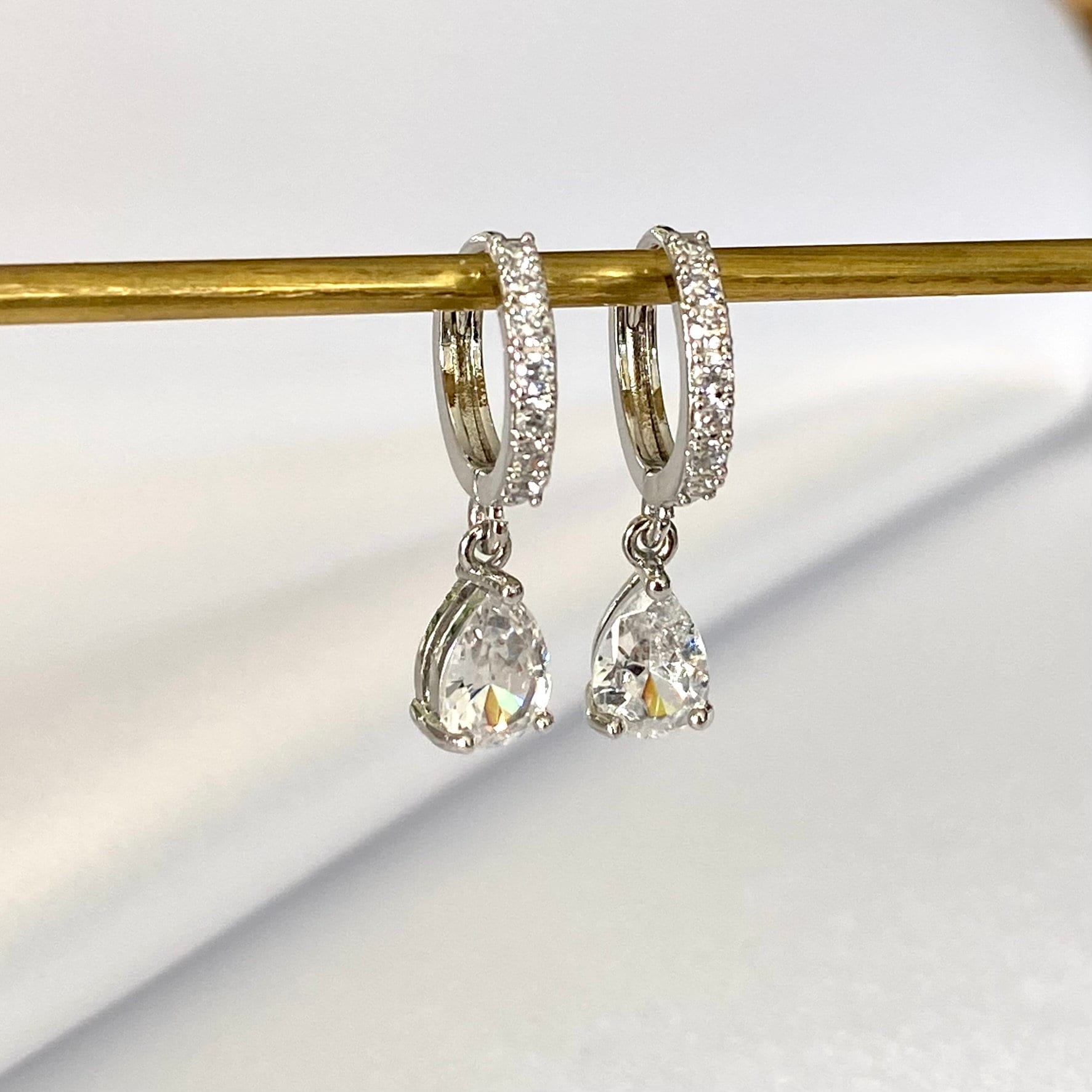 Vintage Classic SilverTeardrop Earrings