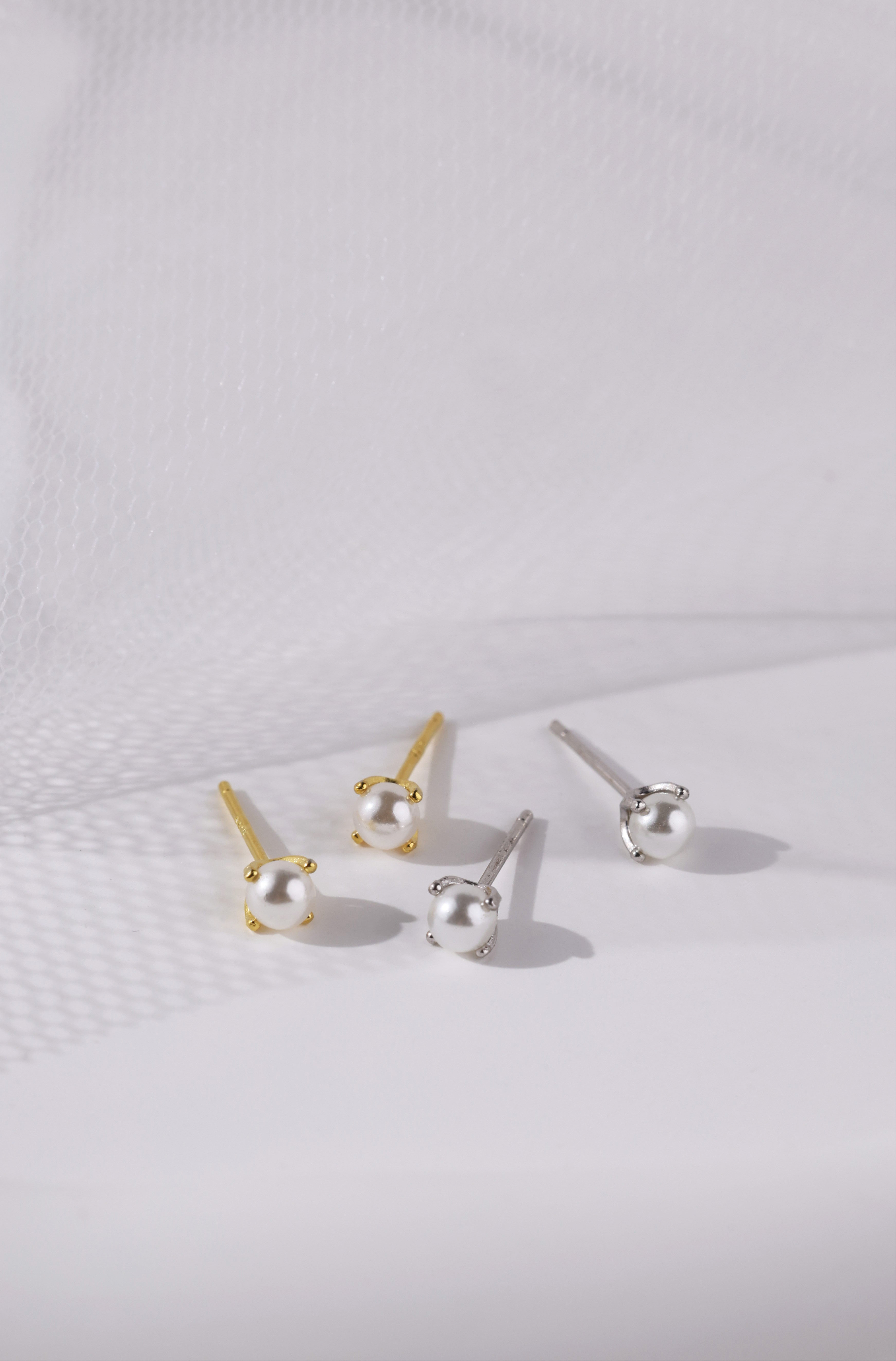 Pearl Stud GOLD Earrings 4mm