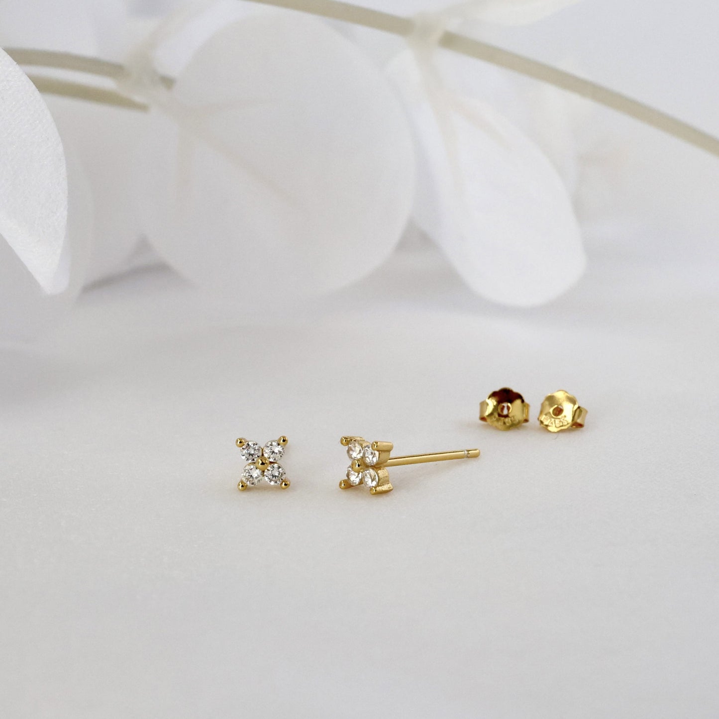 4 Clover Gold Stud Earrings