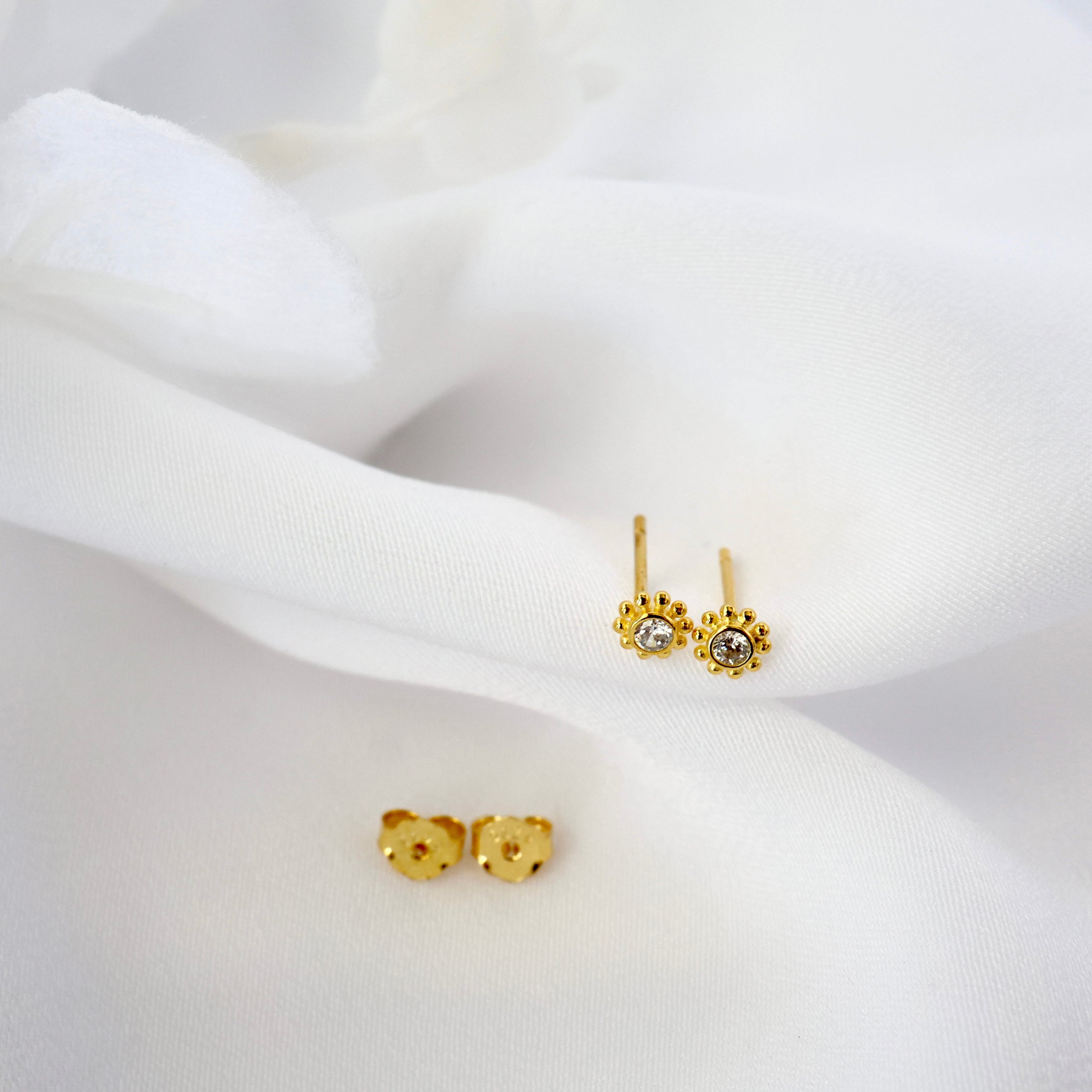 Solo Stud Earrings
