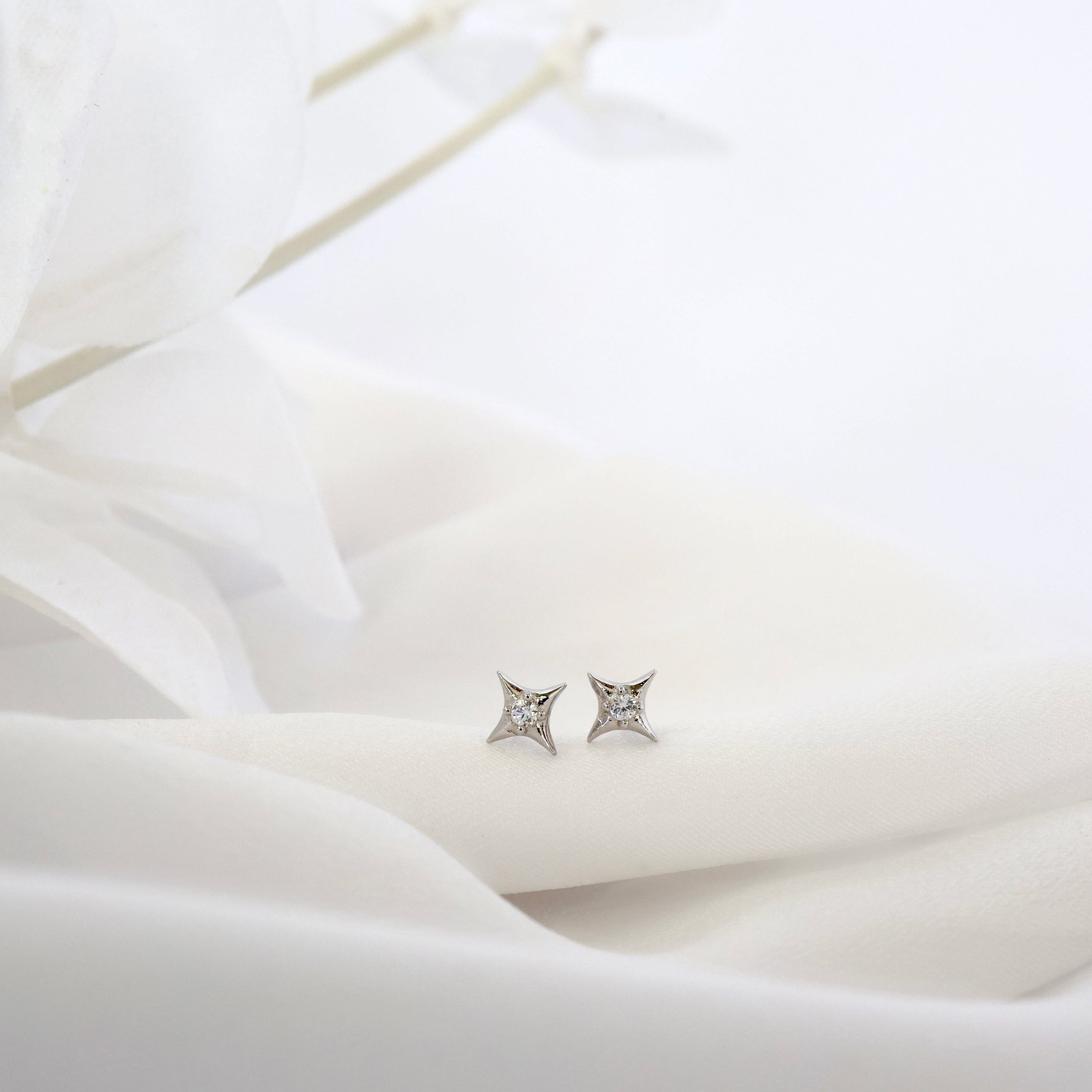 sterling silver silver stud earrings