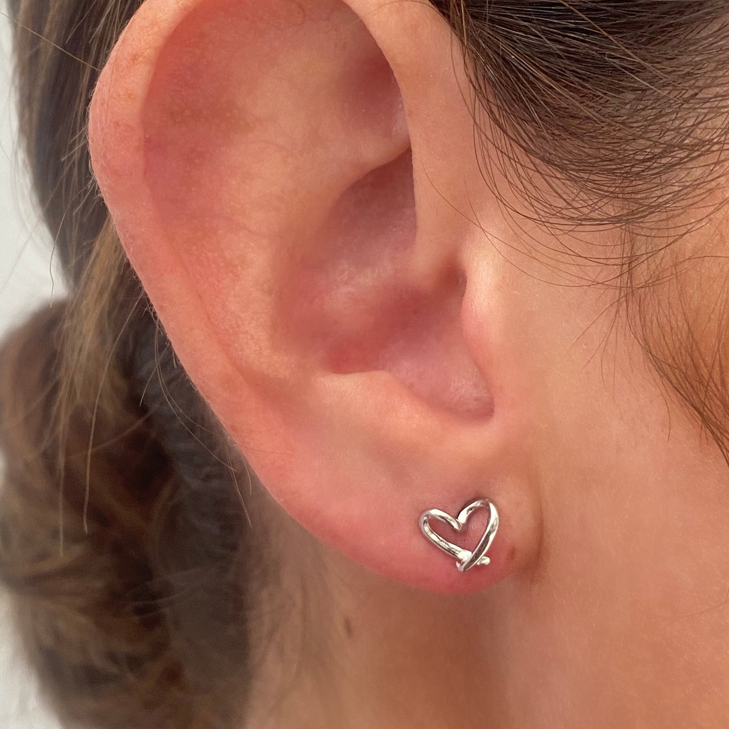 925 Sterling Silver Dainty Love Heart Stud Earrings