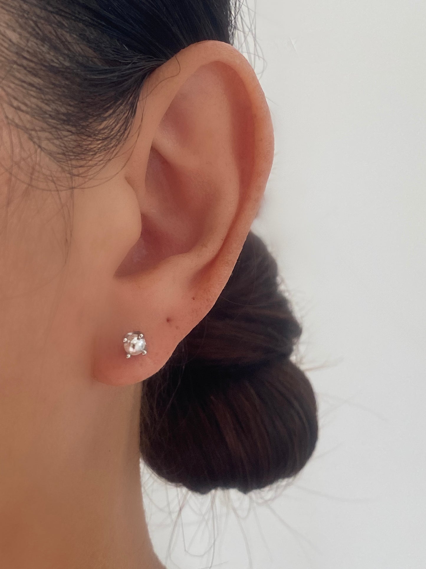 Pearl Stud SILVER Earrings 4mm