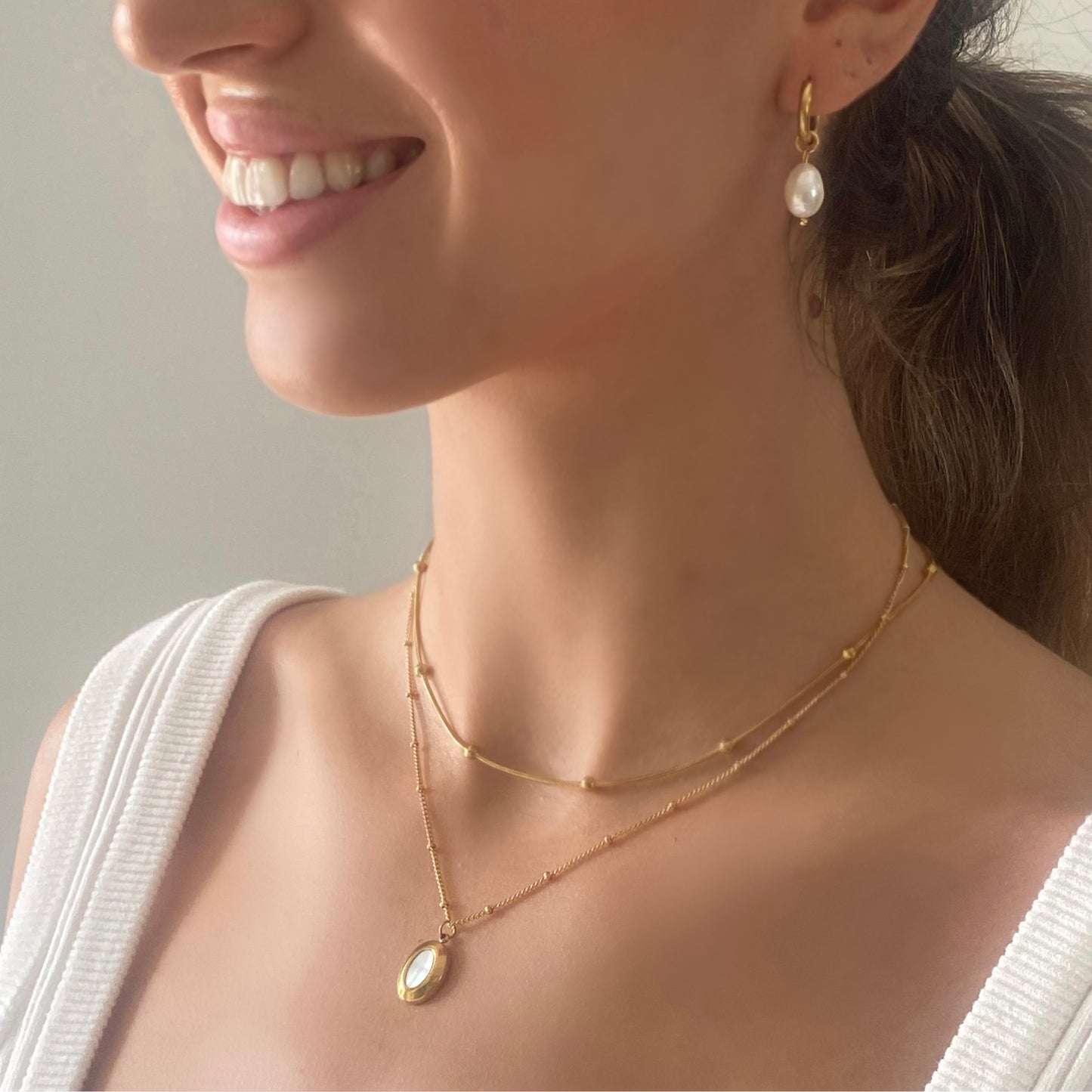 Shell Pendant Gold Stainless Steel Necklace