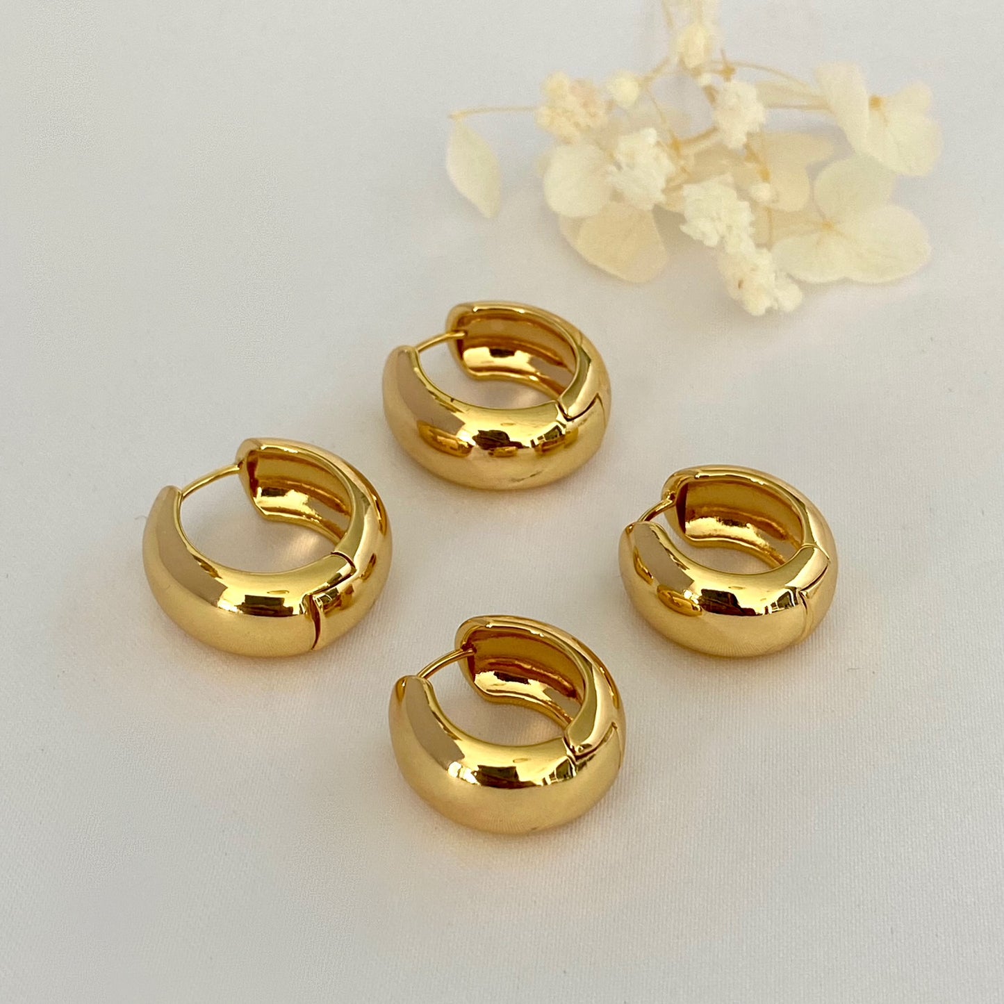 1cm Thick Chunky Gold Hoop Earrings