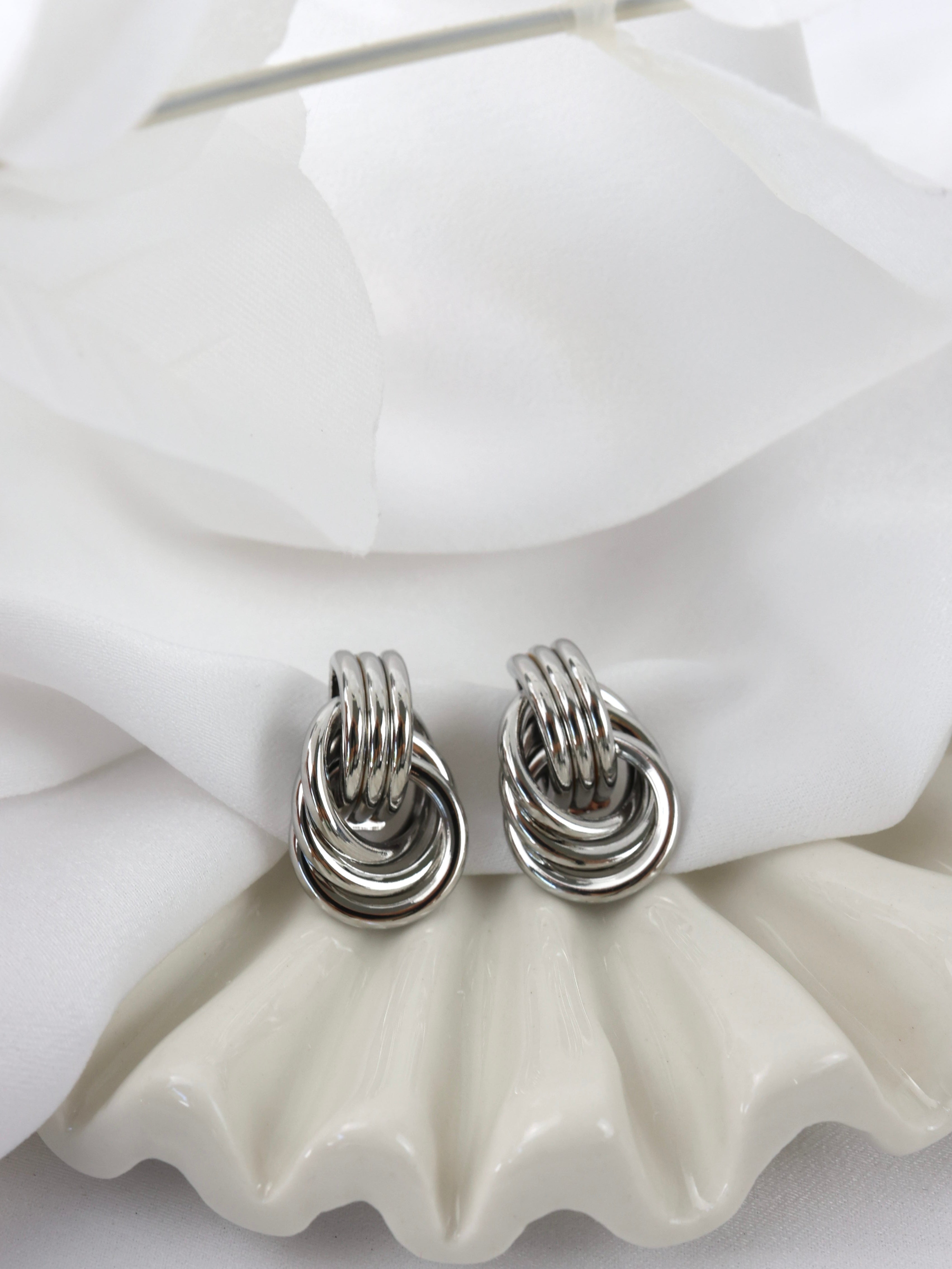 Collete Knot Earrings - SILVER