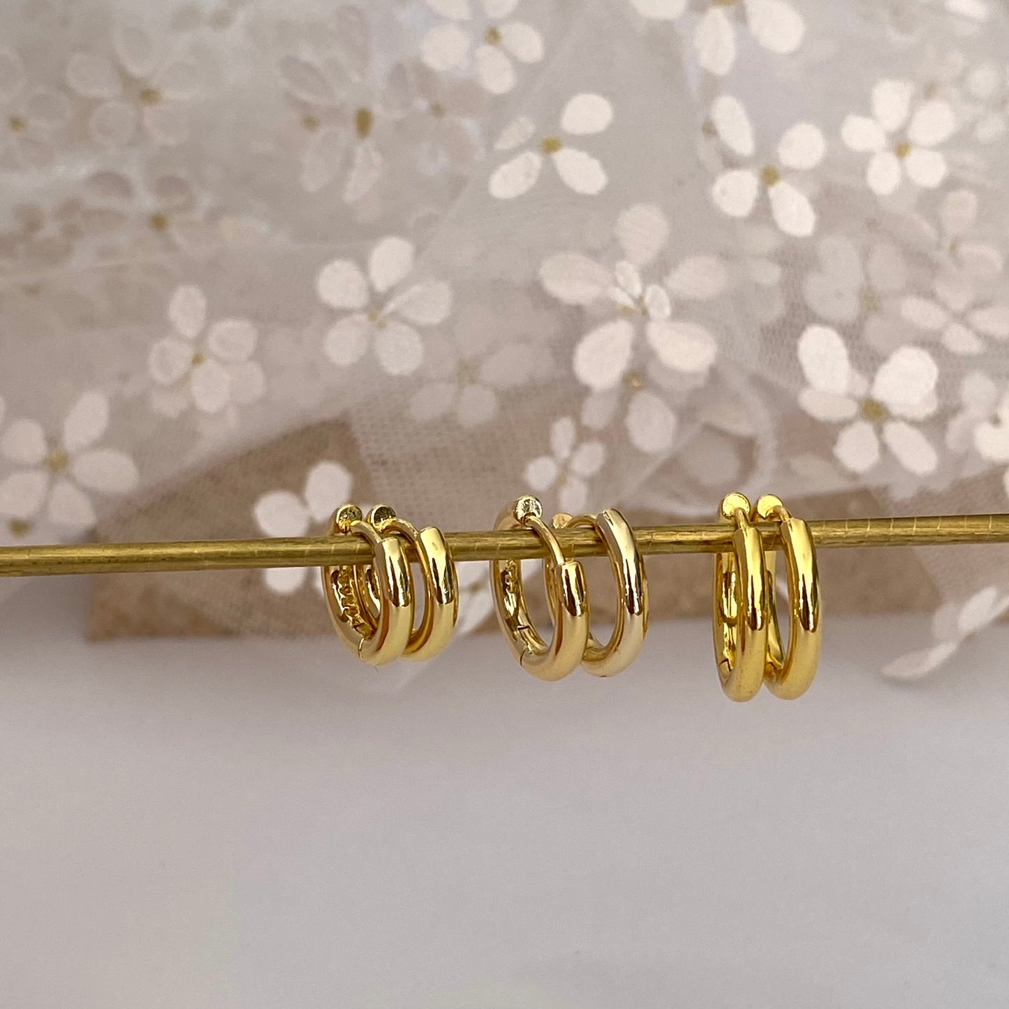 Basic Gold Hoop Earrings 925 sterling silver with 18k gold plated