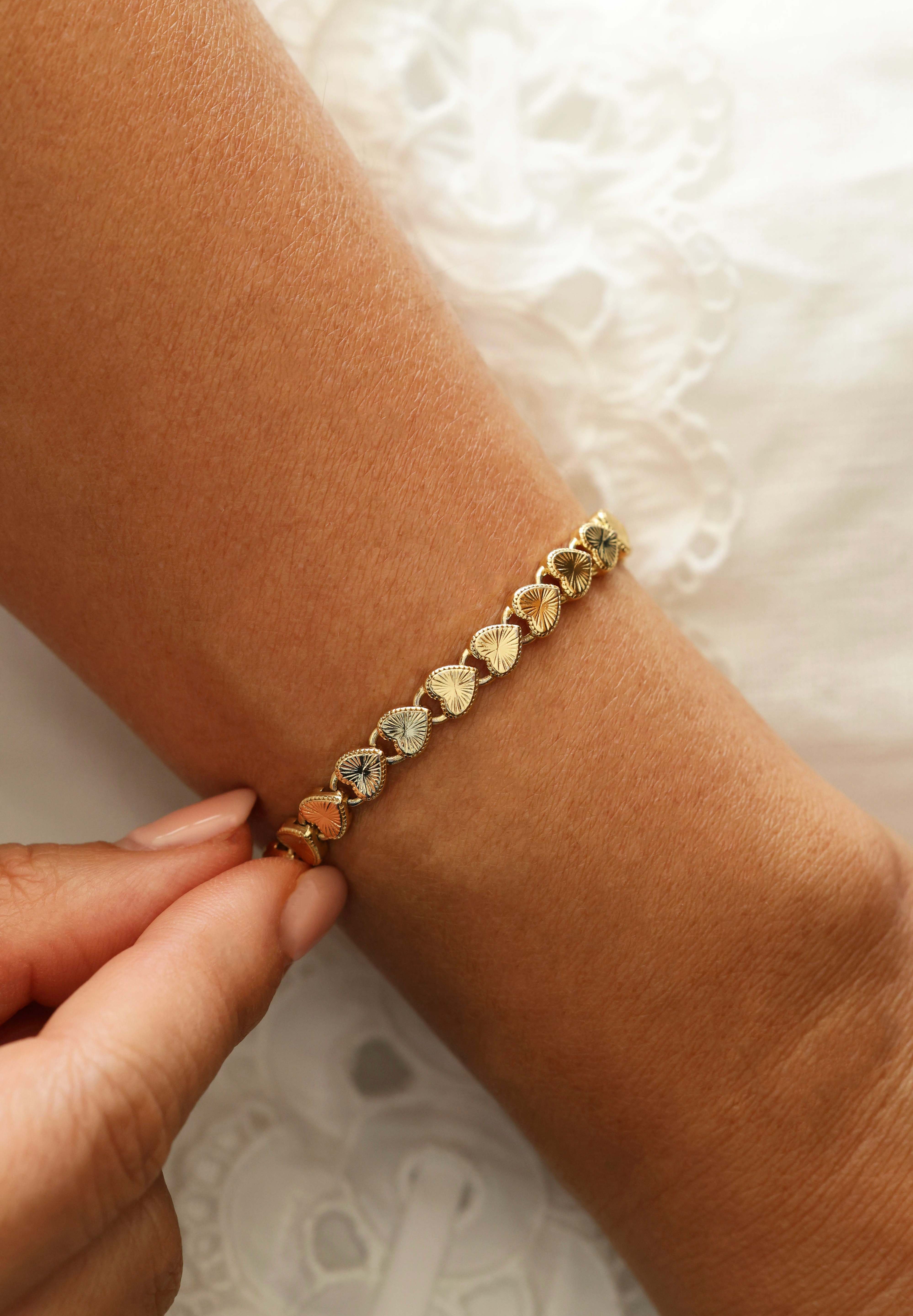 Sarang Love Heart Bracelet GOLD