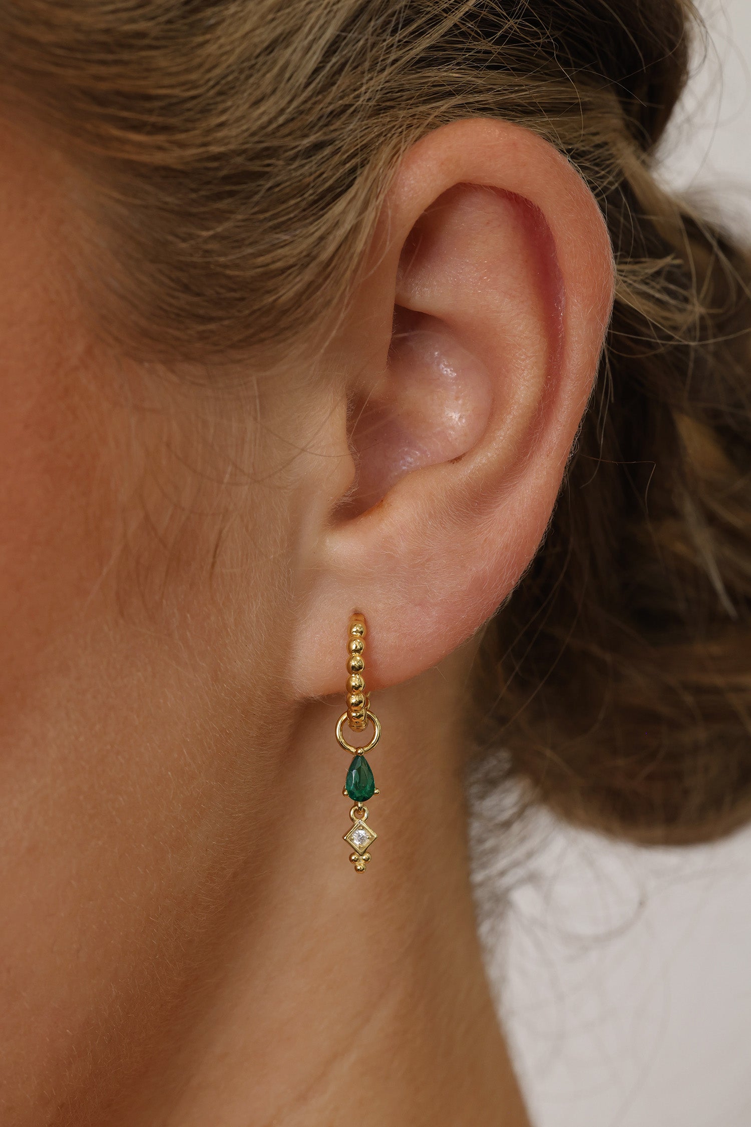 Emerald Green teardrop dangle earrings - sterling silver anett jewellery