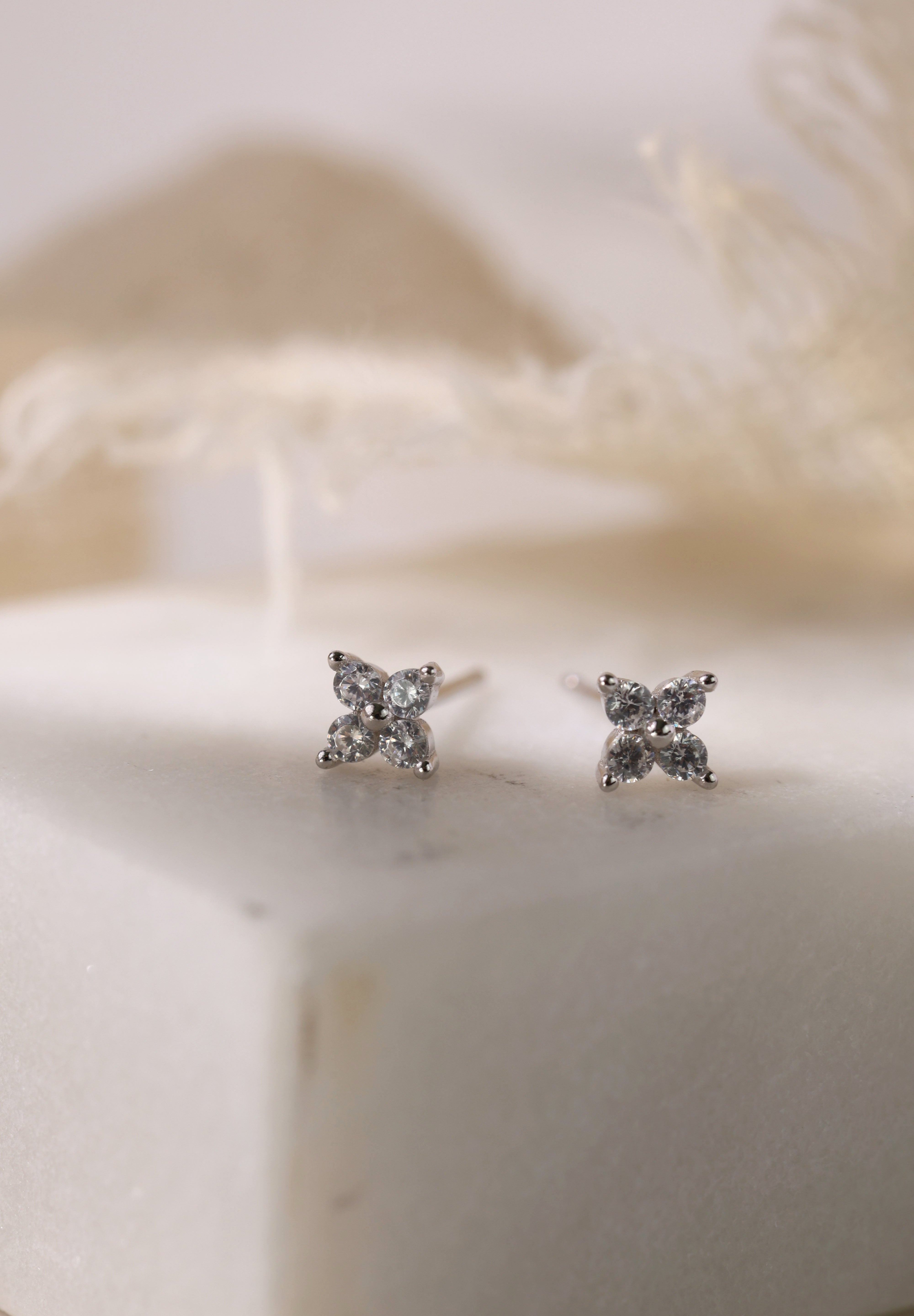 Elsa Bella Earring Stack Silver