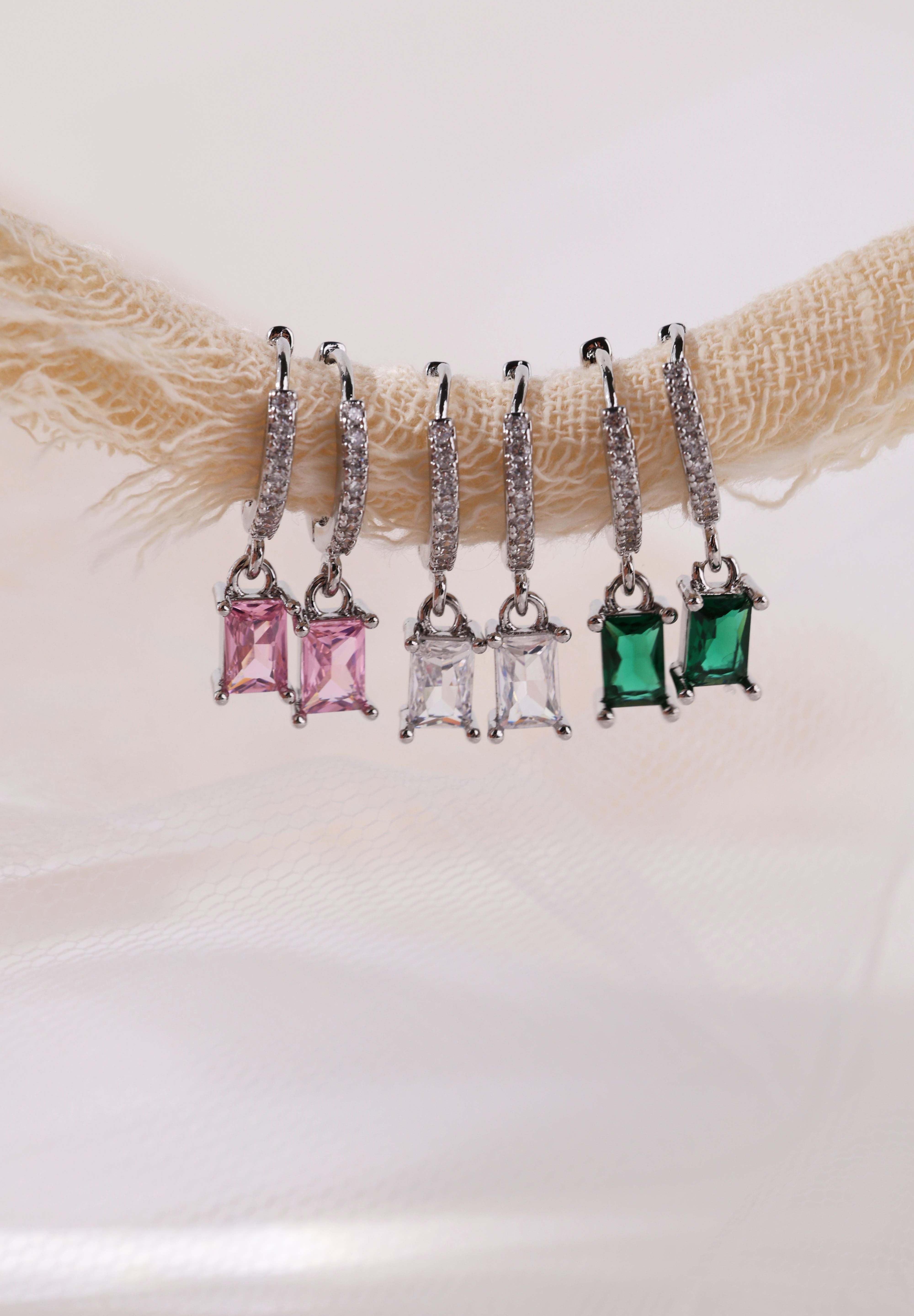 Baguette Dangle Earrings 4mm -Silver