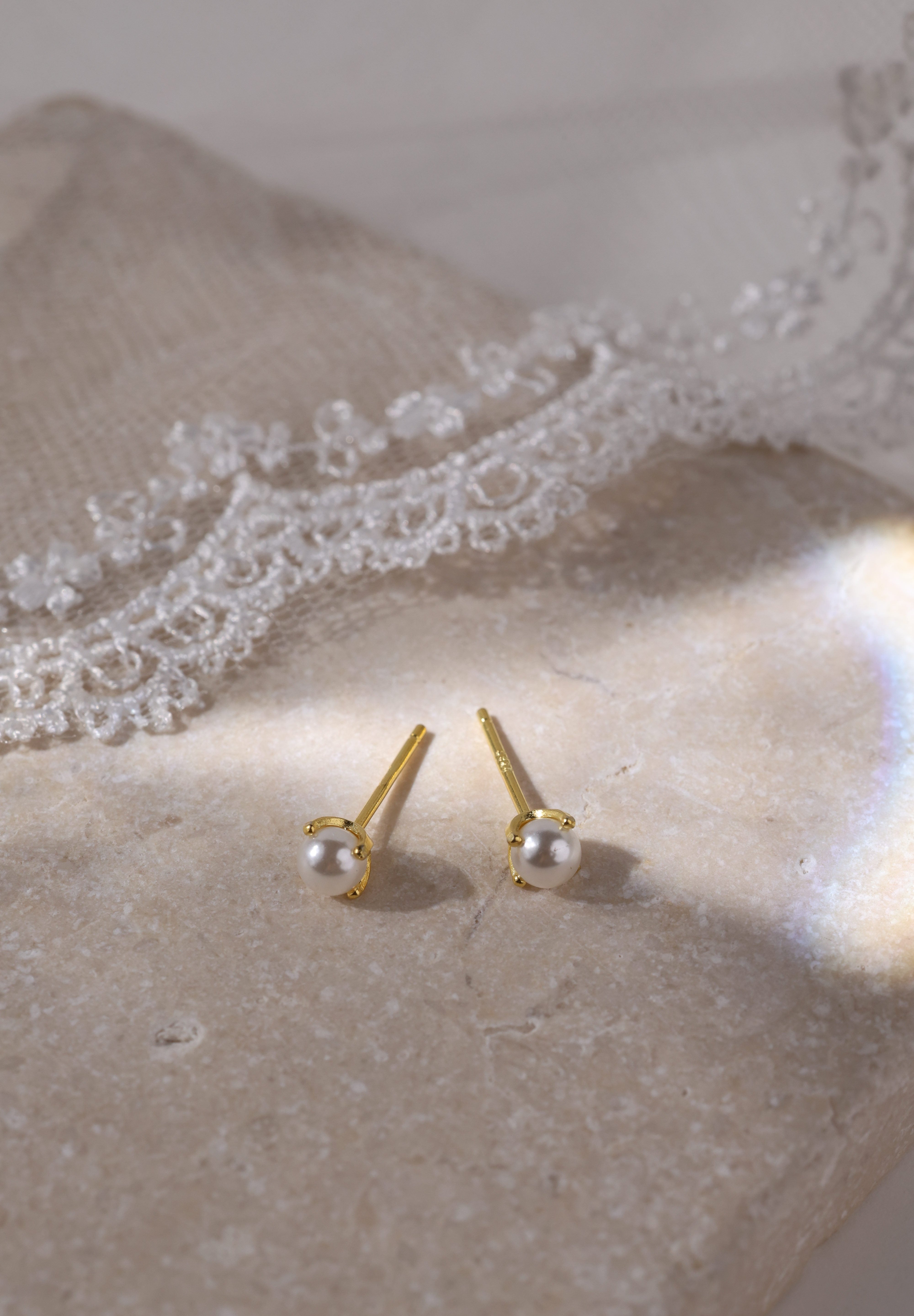 Pearl Stud GOLD Earrings 4mm