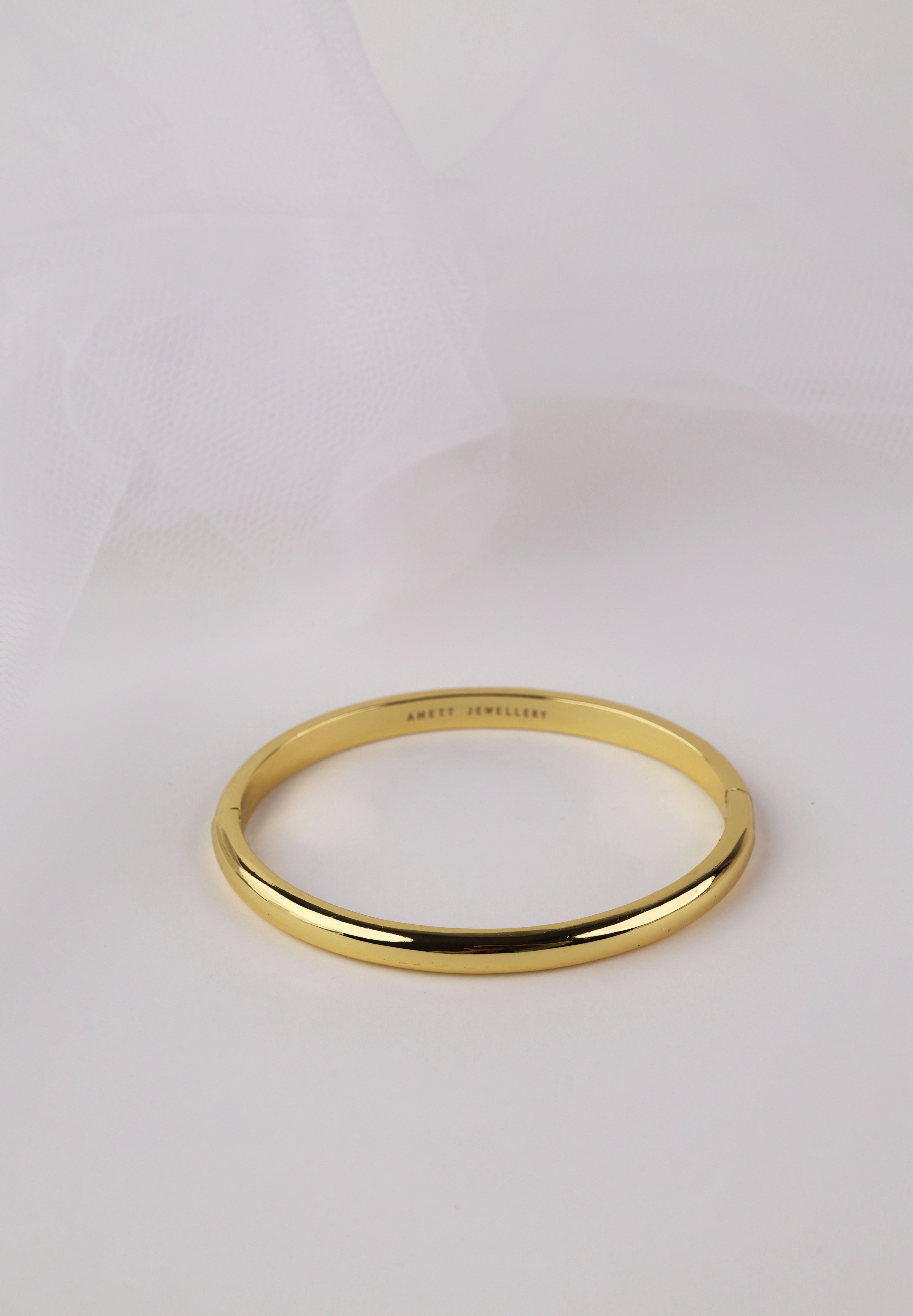 Liora & Starveil Oval Bangles Gold Liora - Plain