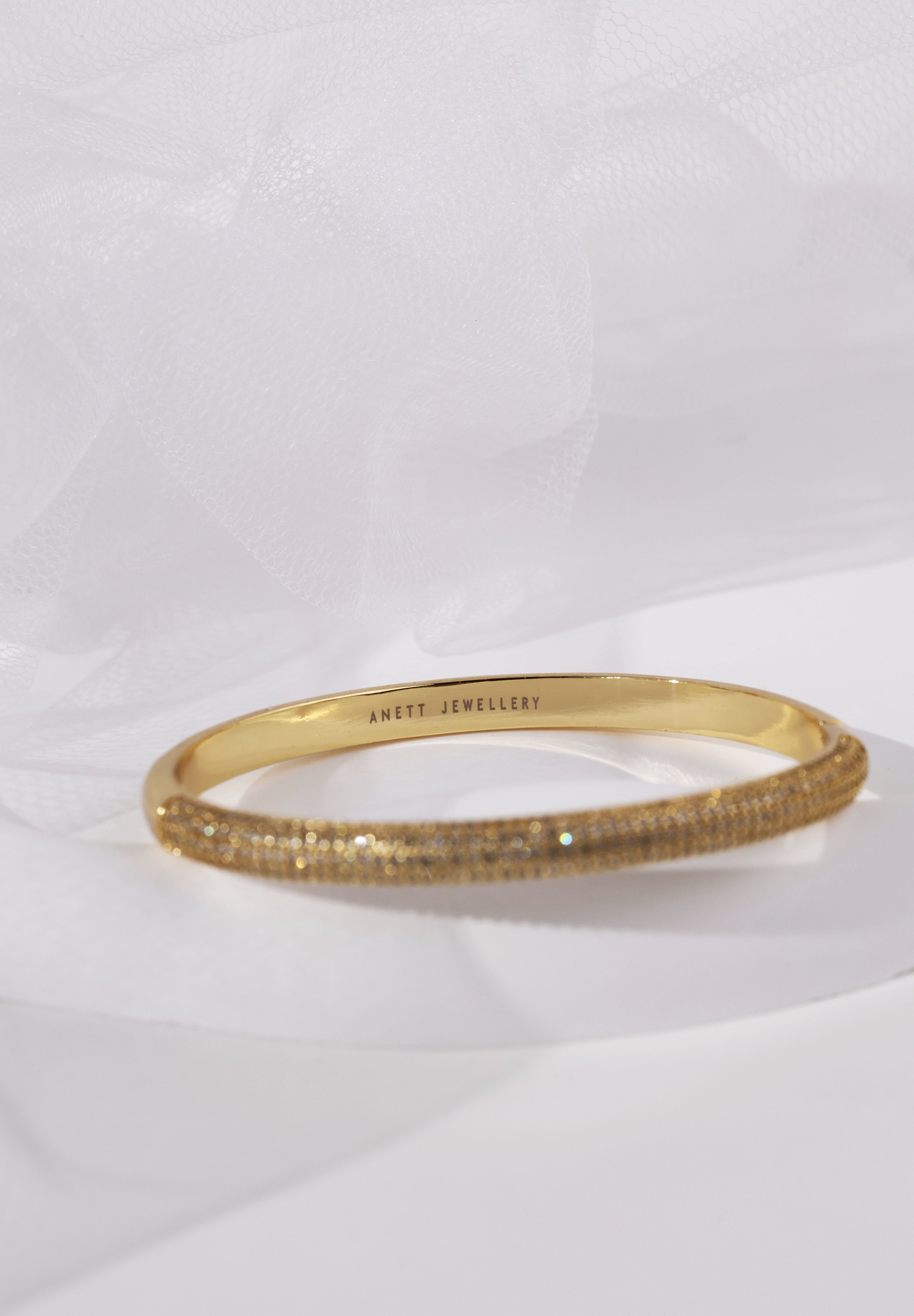 Liora & Starveil Oval Bangles Gold