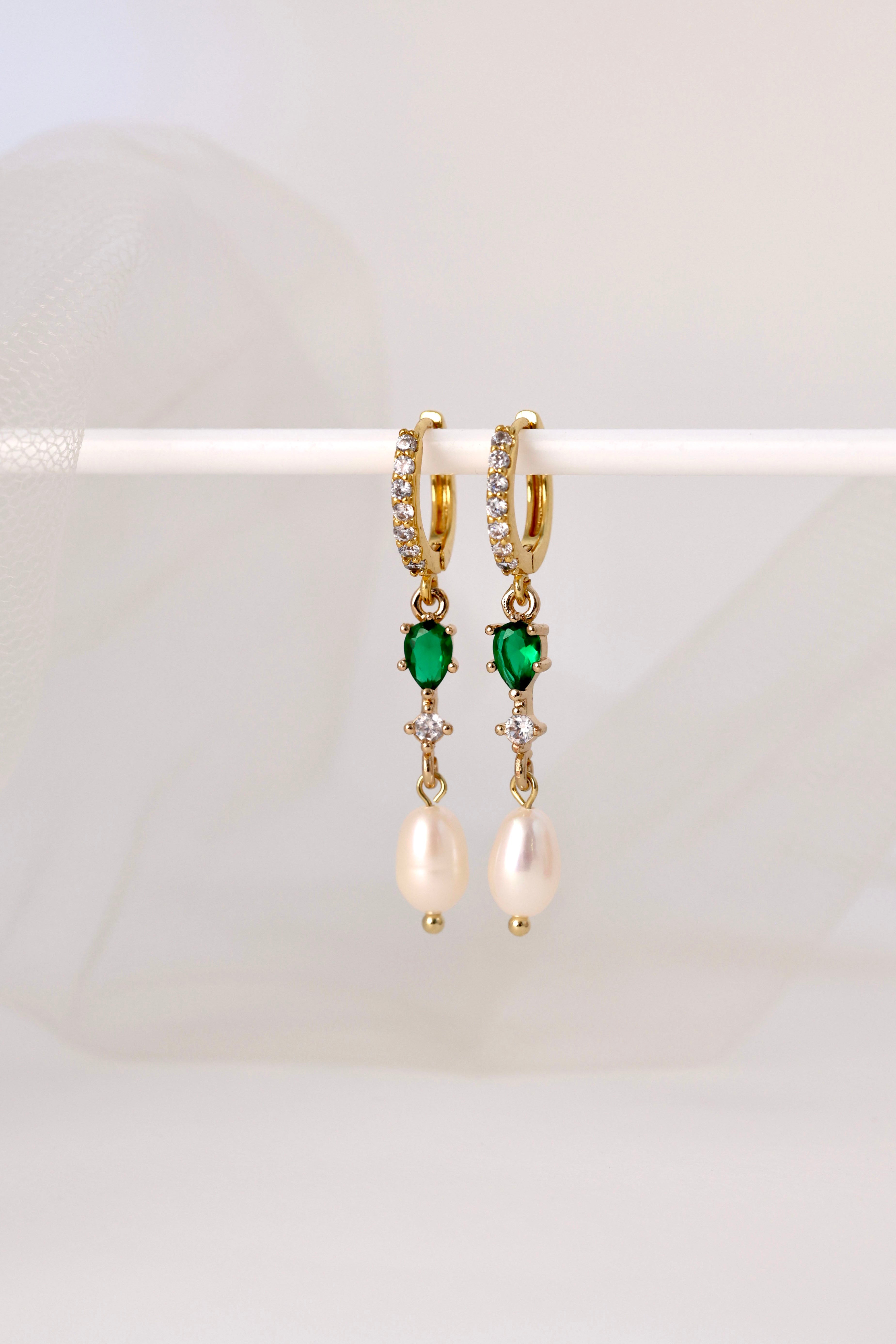 Rita Fresh Pearl Drop Earrings Green