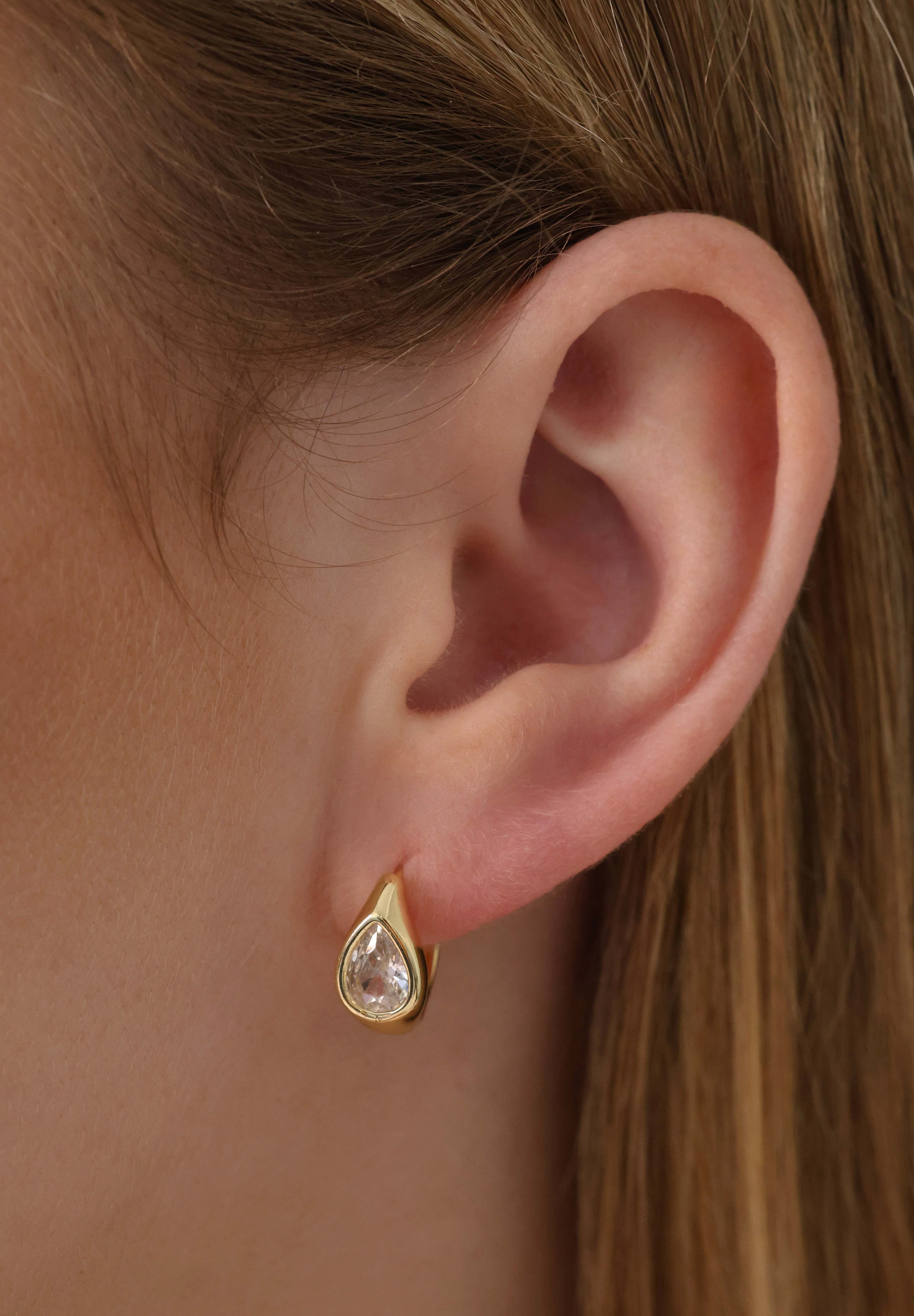 Zora Hoop Earrings Gold