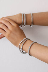 Liora & Starveil Oval Bangles Silver