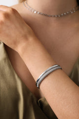 Liora & Starveil Oval Bangles Silver