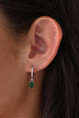 Minimalist silver dangle earrings – 4mm baguette-cut stones for everyday wear