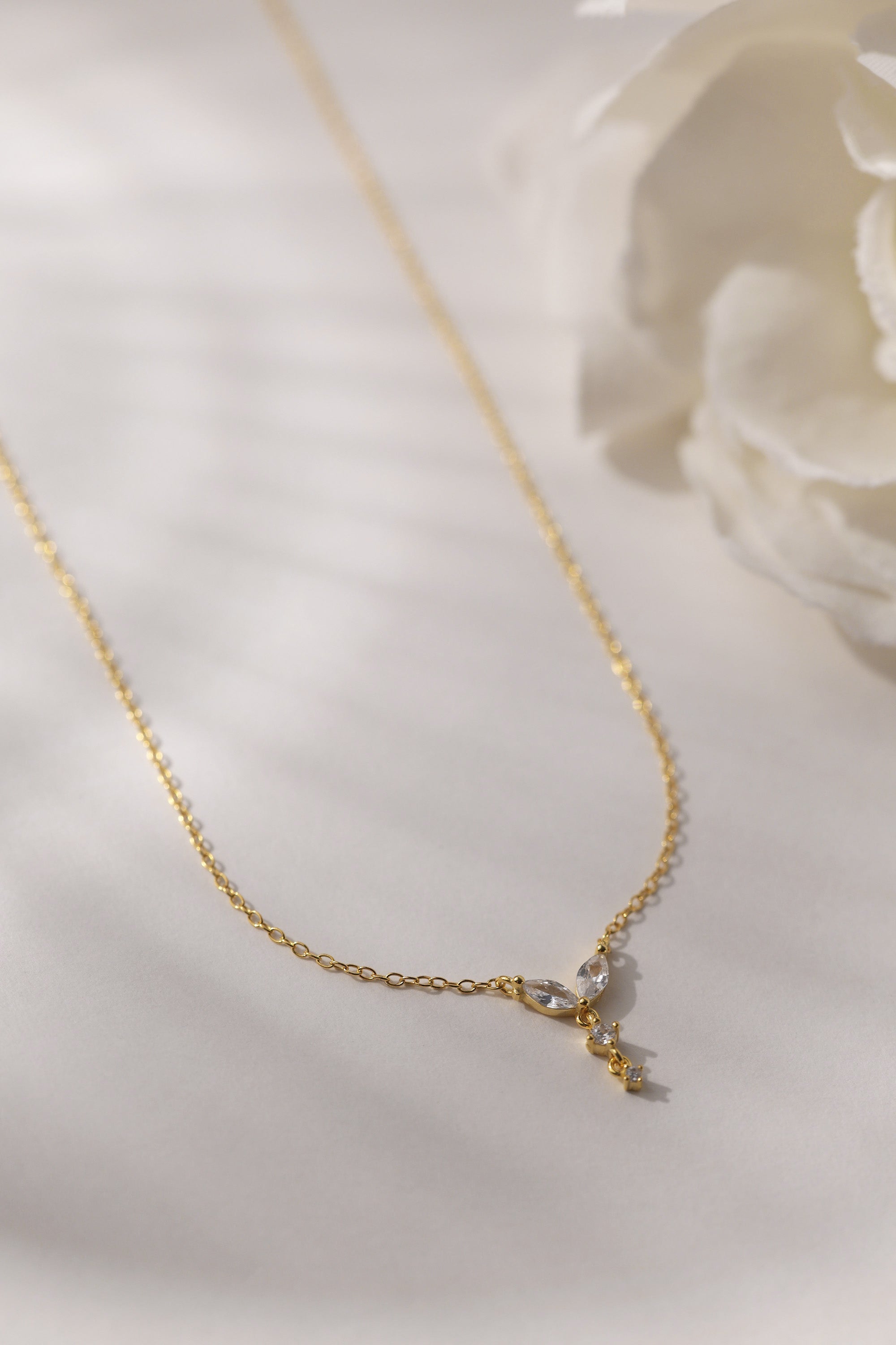 Crystal pendant dainty necklace in 18k gold-plated sterling silver with teardrop cubic zirconia, elegant and hypoallergenic design