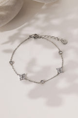 Silver 4 clover bracelet in waterproof stainless steel with cubic zirconia stations