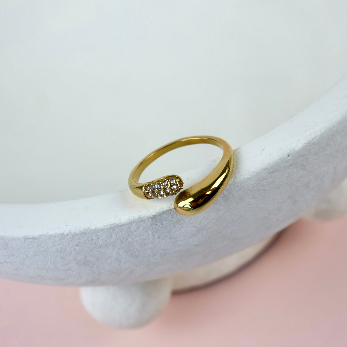 Sand Rings Sahara Sahara Half Pave Ring – 18K Gold-Plated Stainless Steel – ANETT