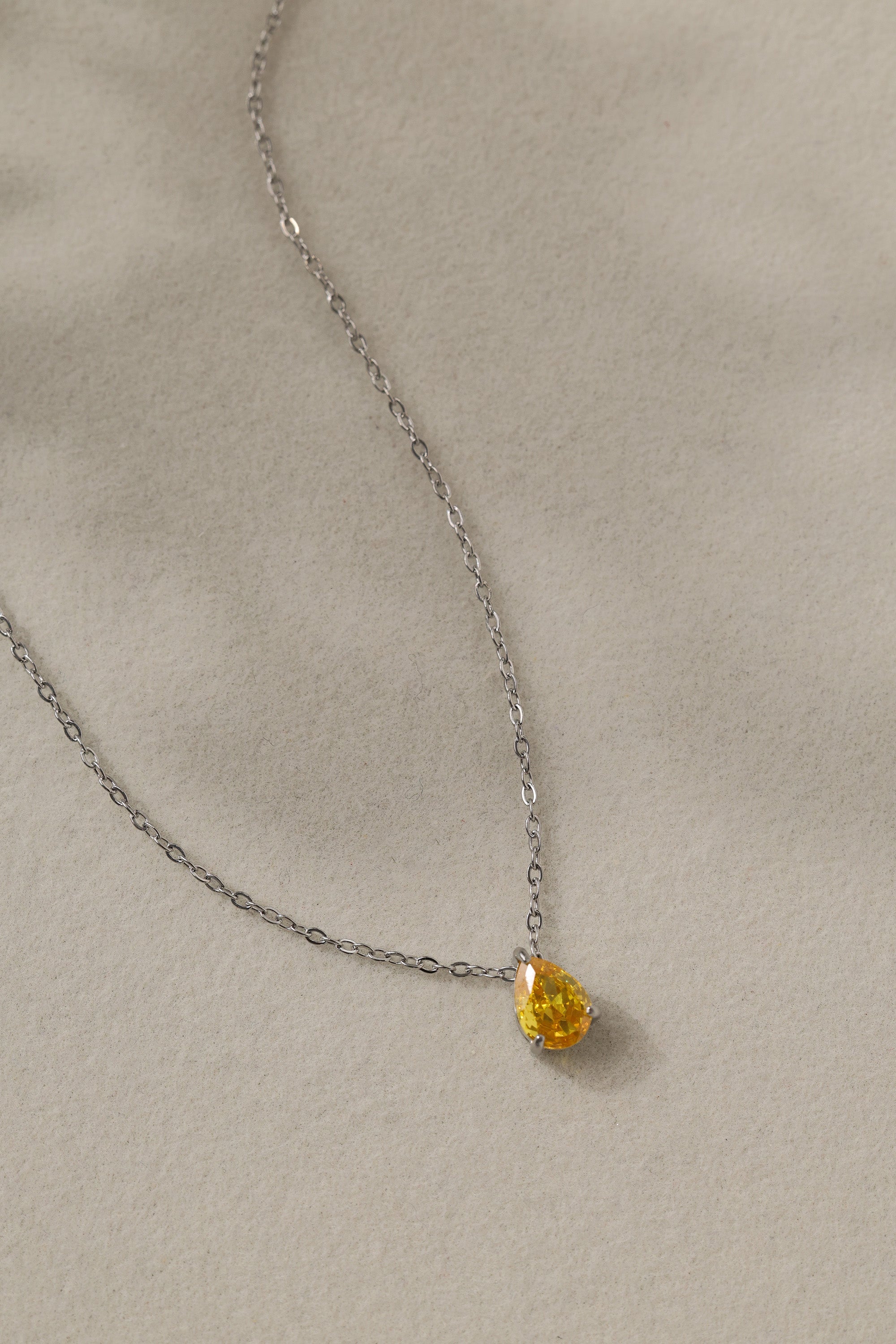 Linnea Birthstone Pear Silver Necklace | Stainless Steel
