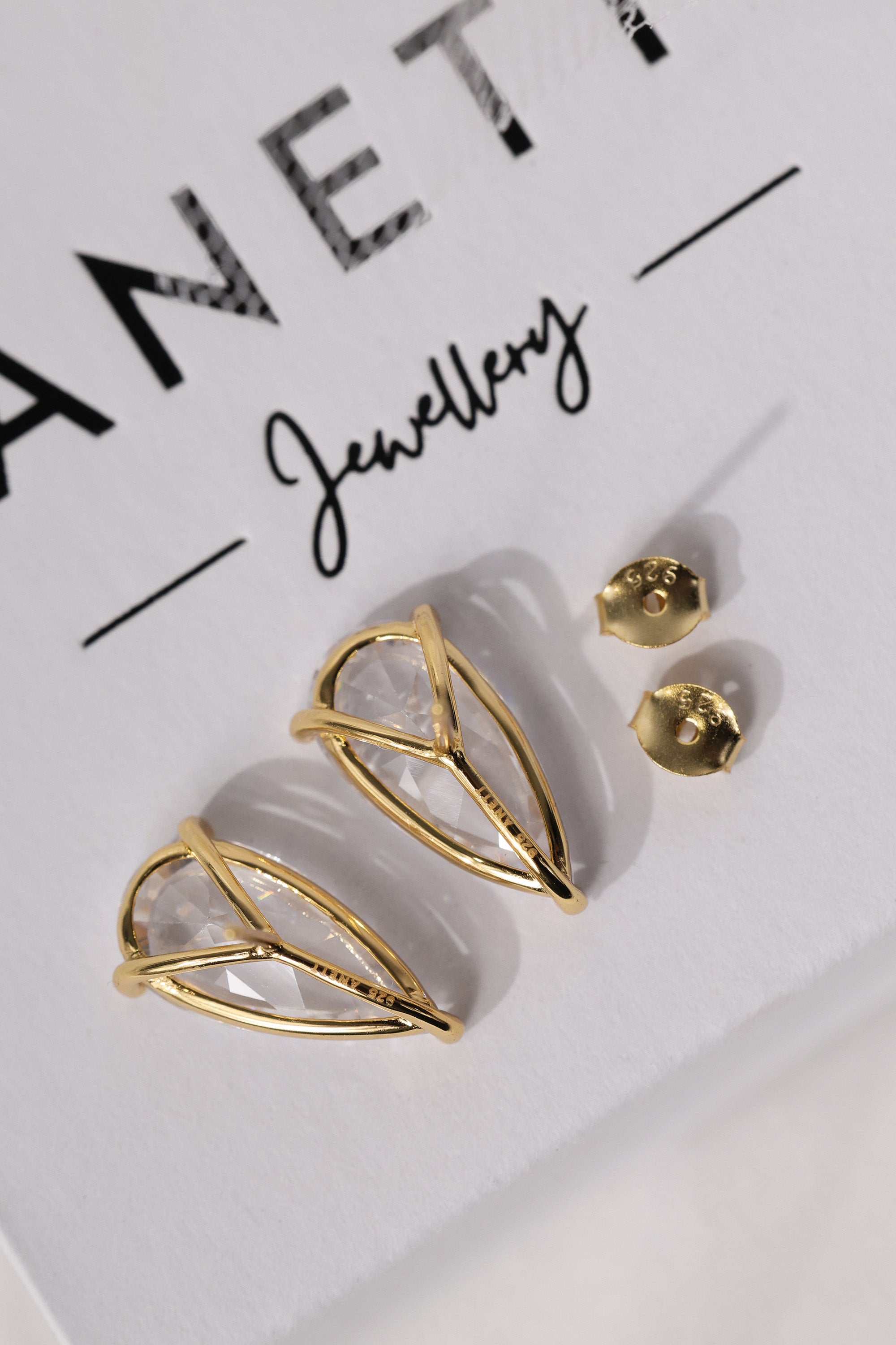 Adamas Pear 4 Carat Stud Gold Earrings – Sterling Silver