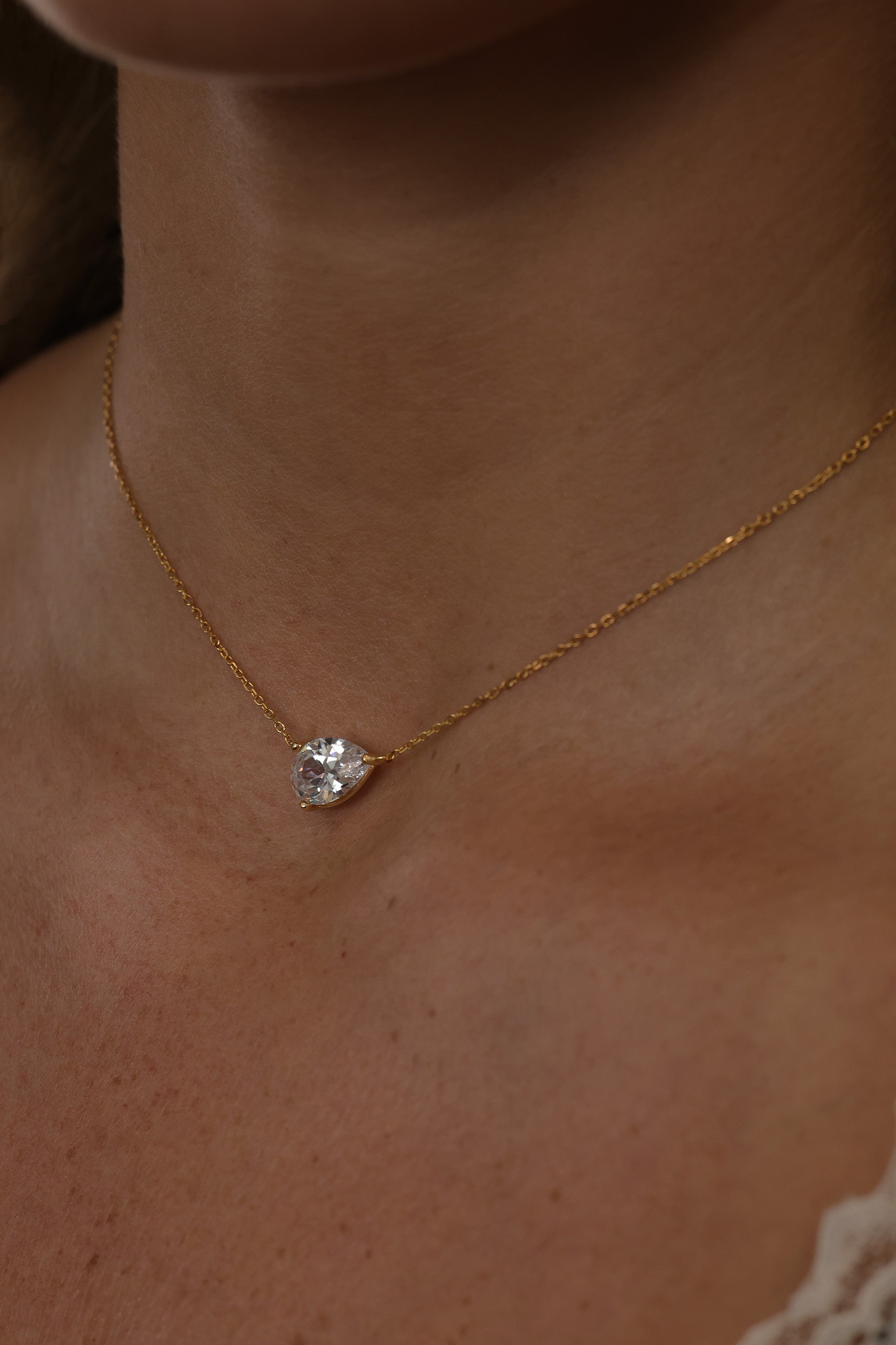 Adamas East West Pear Necklace Gold – Sterling Silver
