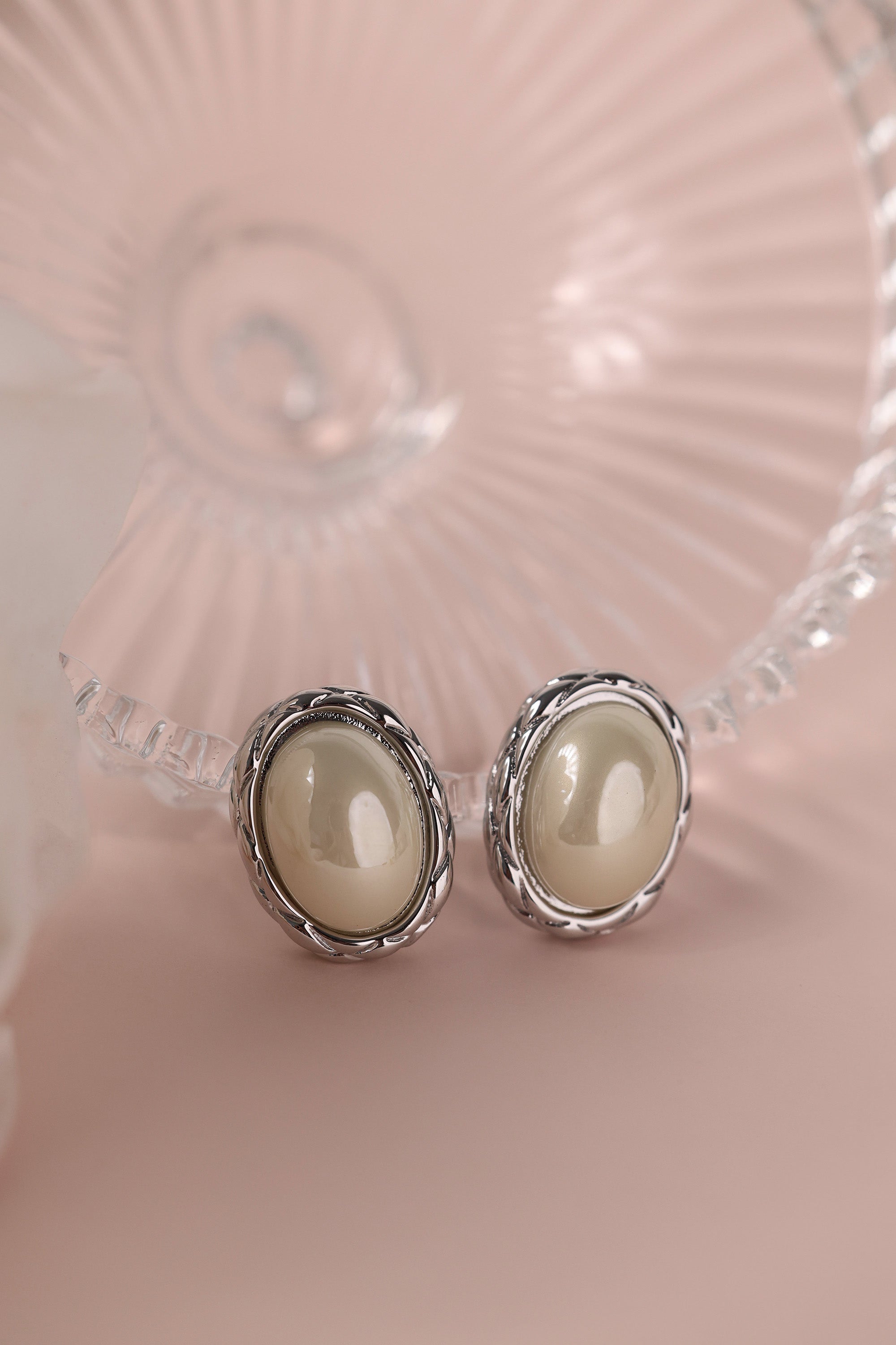 silverstainless steel oval pearl stud earrings 