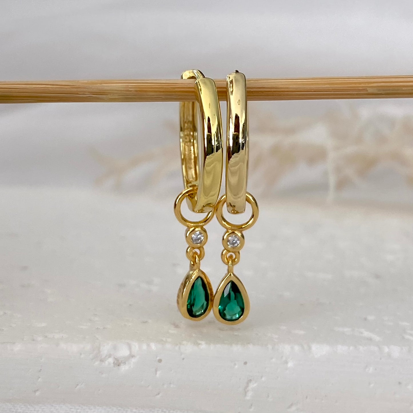 Green earrings with 925 Sterling Silver, Emerald Green charm