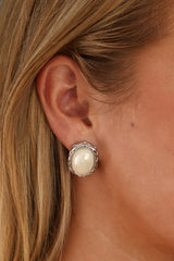 Monaco Vintage Pearl Stud Earrings - Stainless Steel