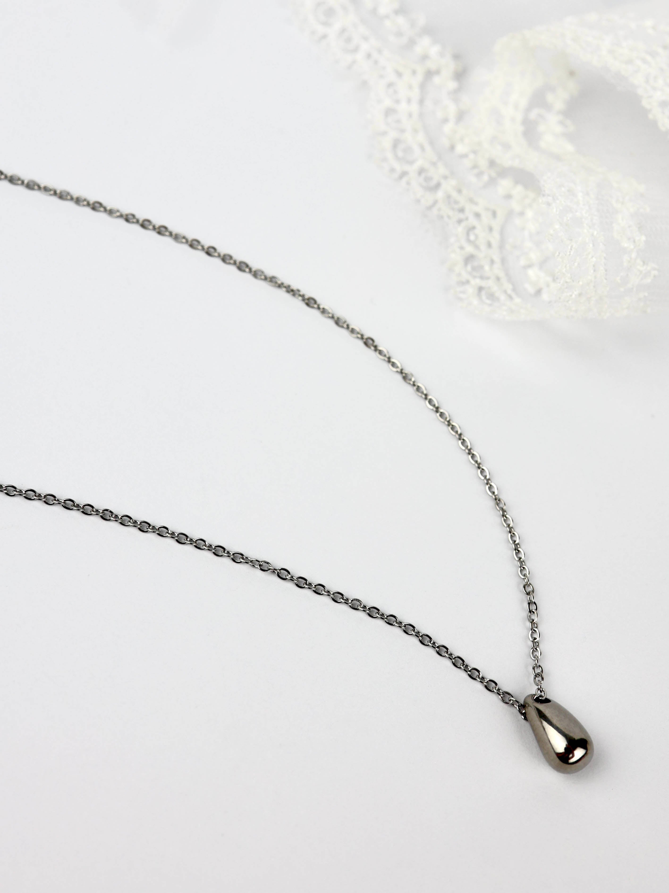 Brianna Water Drop Stainless Steel Necklace - SILVER