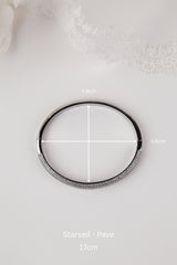 Liora & Starveil Oval Bangles Silver