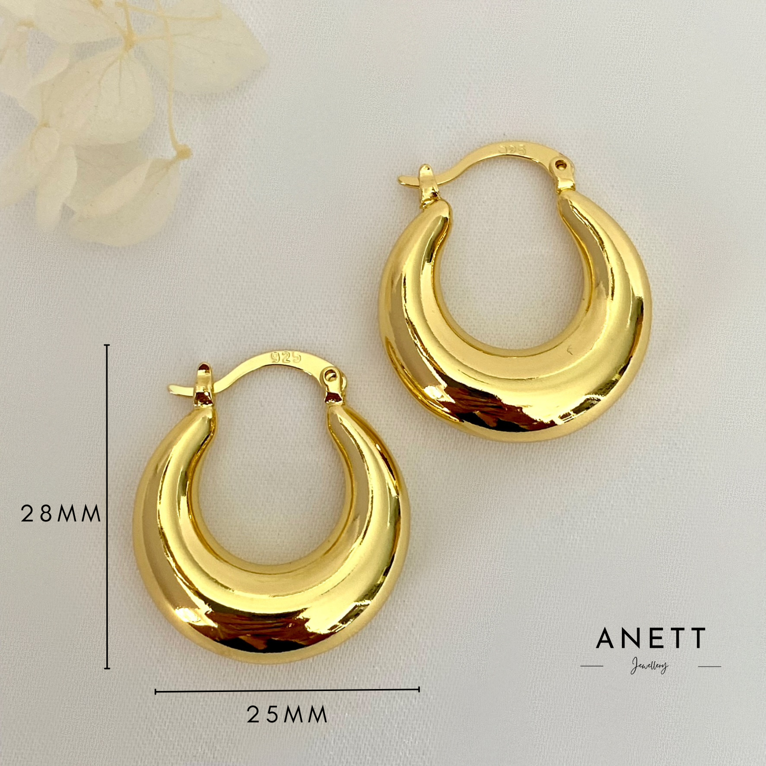 Chunky Gold Oval Hoop Earrings