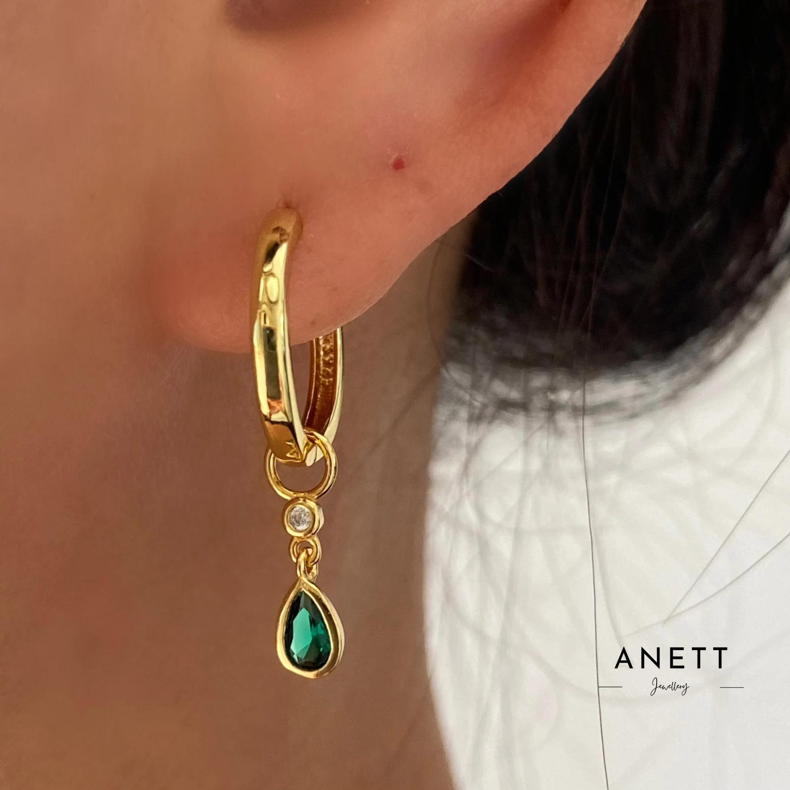 Elegant Green Earrings main image 1