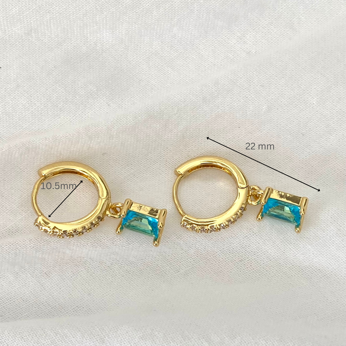 Baguette Dangle Earrings, Minimalist Gold Cubic Drop Earrings, Emerald dangle hoops, Pink Earrings, Square Cubic Drop Earrings