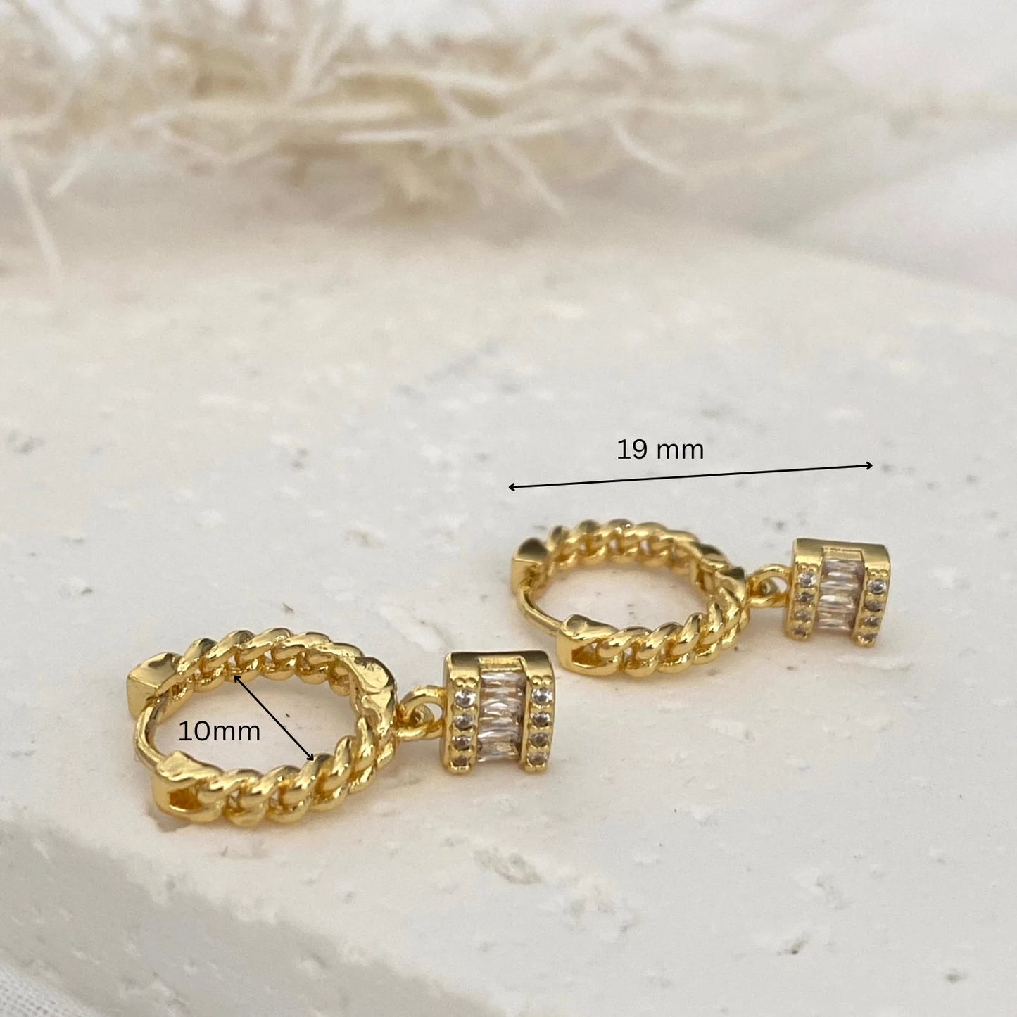 Gold Chain Hoop Cubic Cangly Earrings