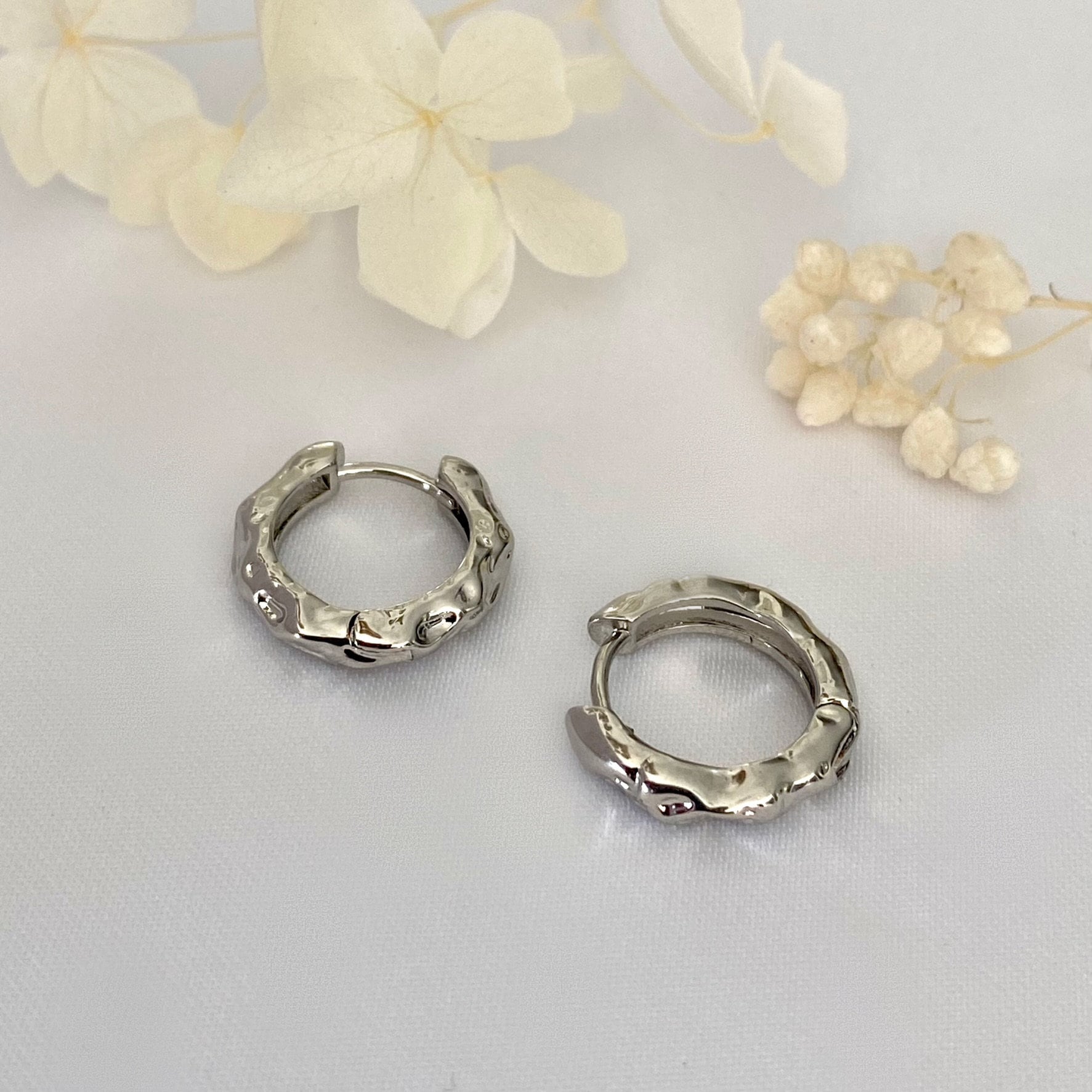 Hammered Silver Hoop Earrings – ANETT