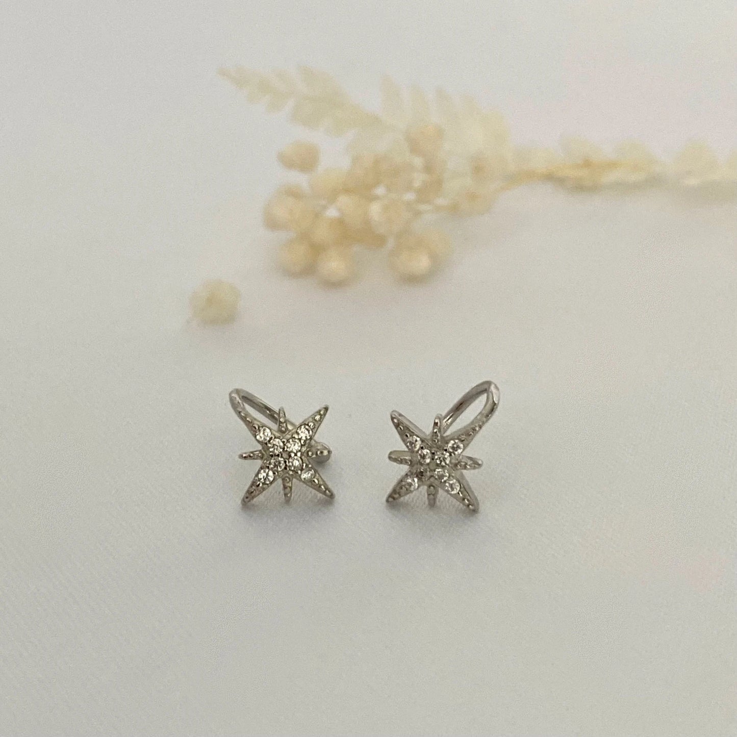 Twinkle Star Ear Cuff SILVER